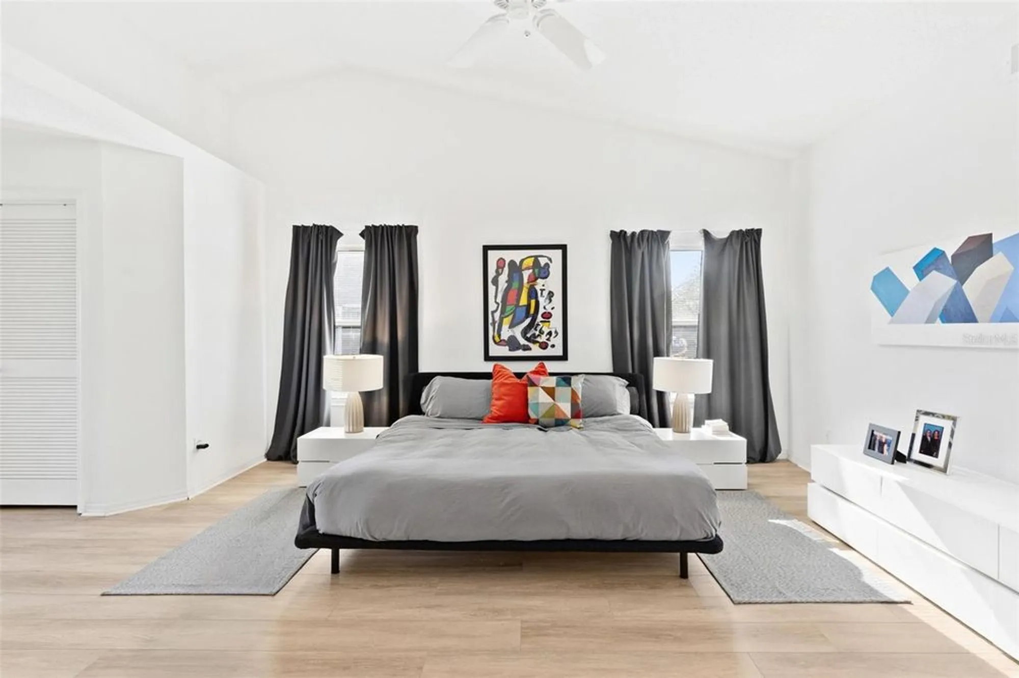 Property Slideshow image 19 of 55 | 25440 crestwater dr, Leesburg, FL, 34748