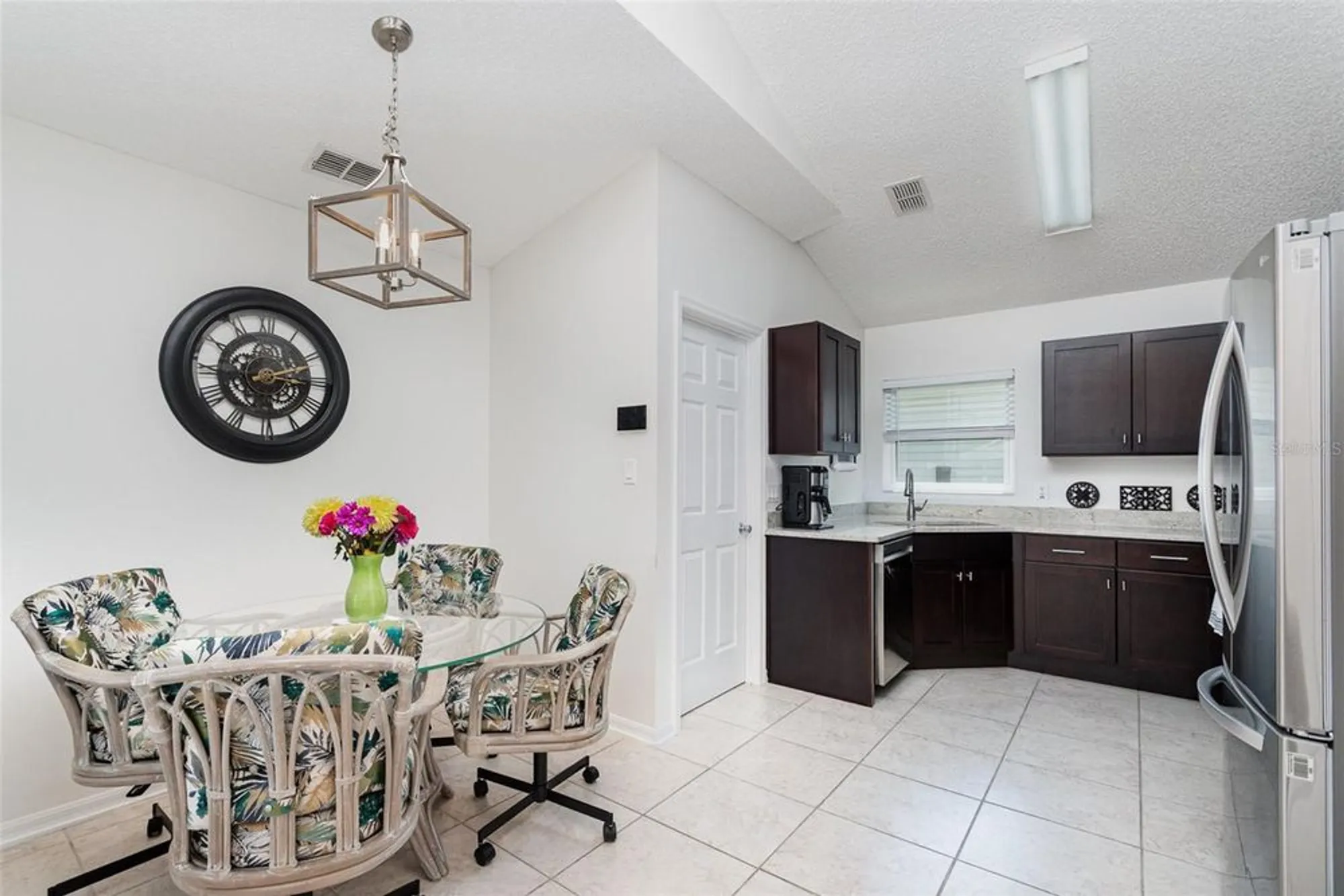 Property Slideshow image 10 of 29 | 4525 eaglewood dr, Leesburg, FL, 34748