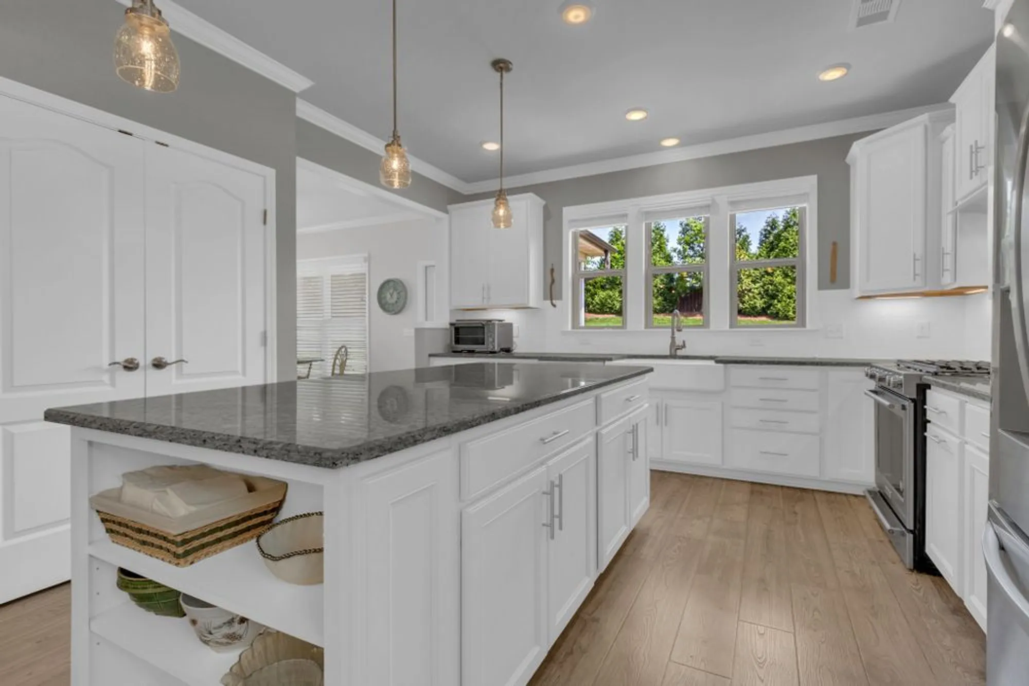 Property Slideshow image 10 of 46 | 1753 humphreys gln, Spring Hill, TN, 37174