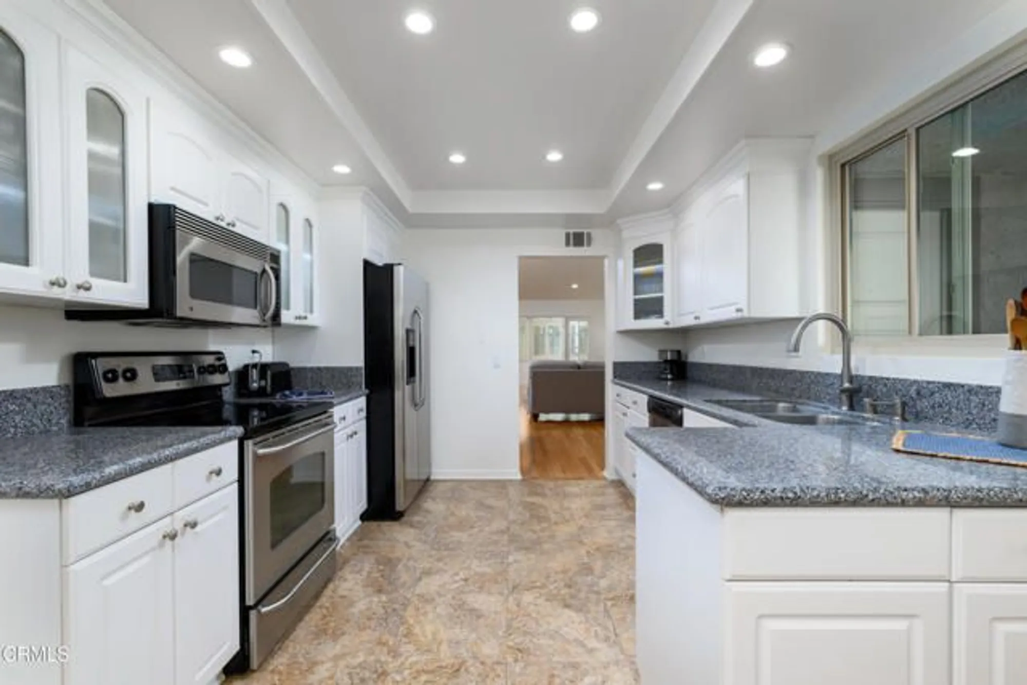Property Slideshow image 23 of 42 | 33229 village 33, Camarillo, CA, 93012