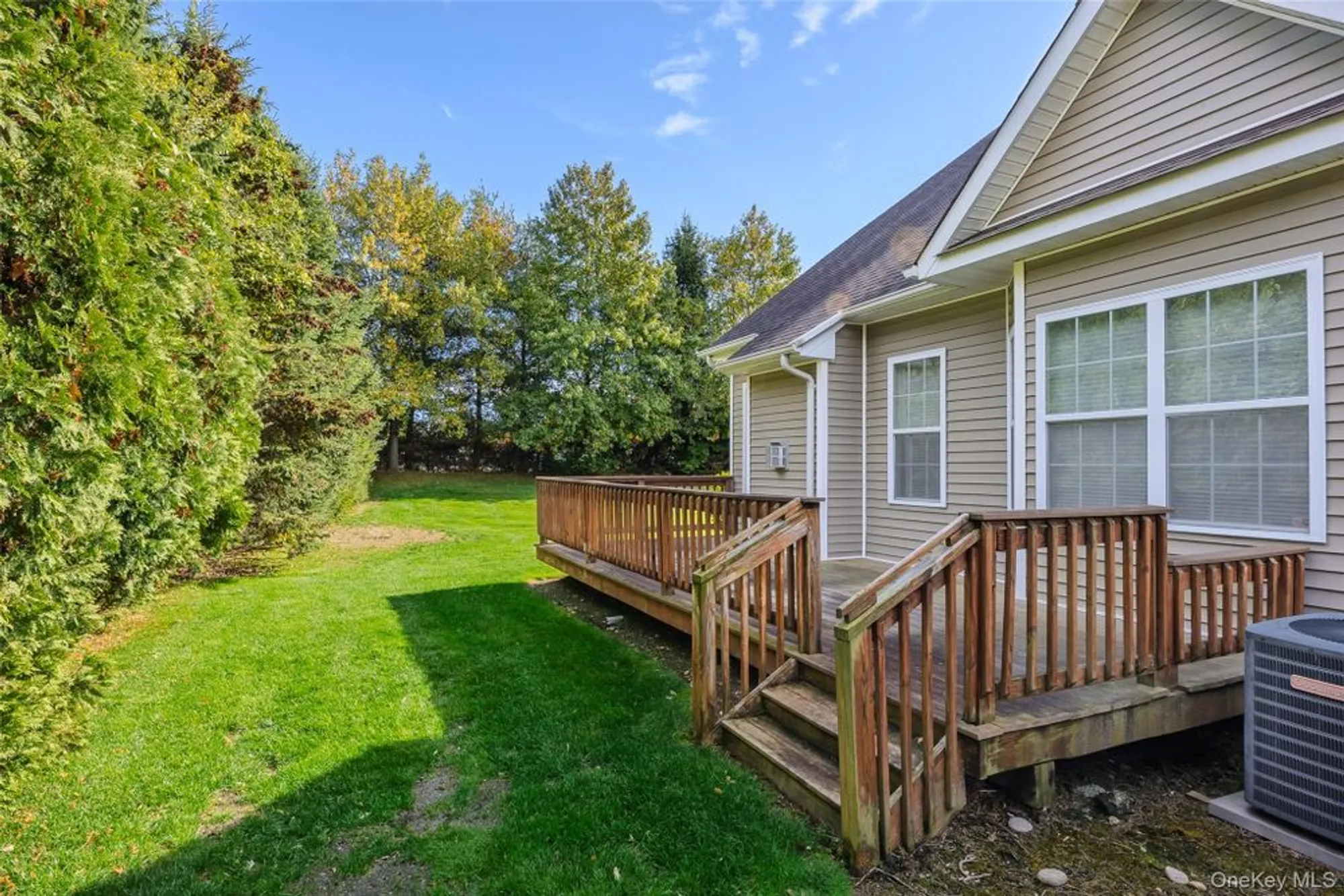 Property Slideshow image 6 of 32 | 48 avery ln, Miller Place, NY, 11764