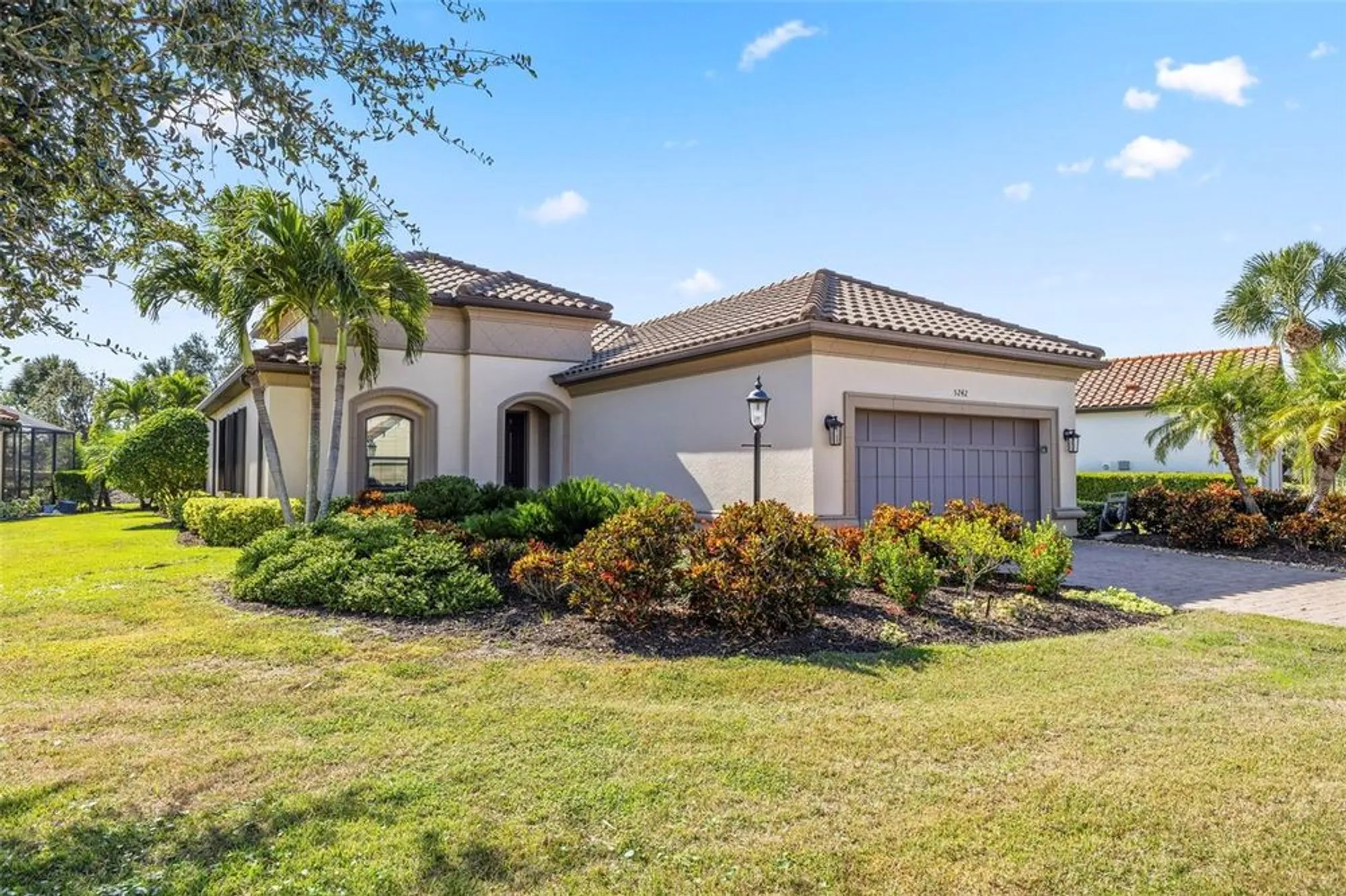 Property Slideshow image 30 of 44 | 5242 napoli run, Bradenton, FL, 34211