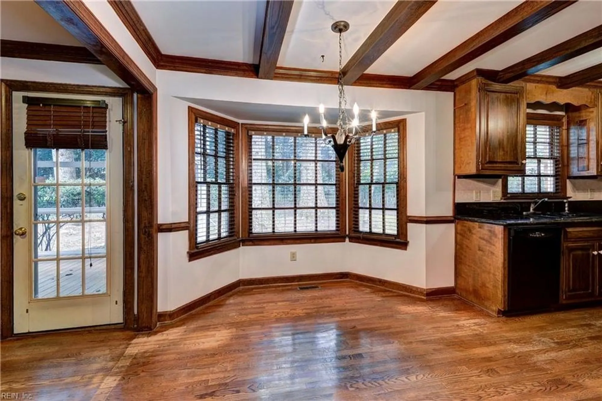 Property Slideshow image 8 of 45 | 136 thomas dale, Williamsburg, VA, 23185