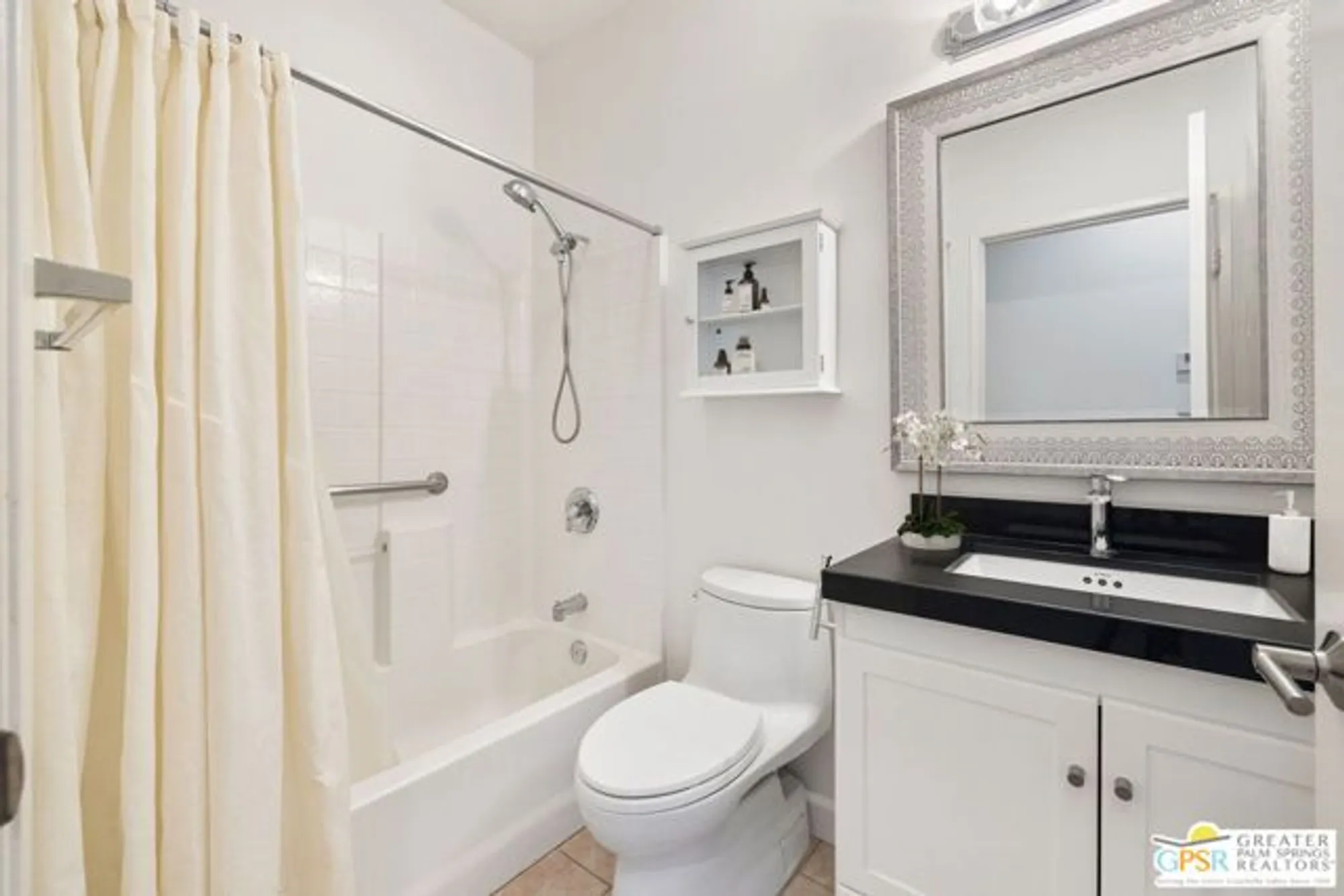 Property Slideshow image 27 of 36 | 78712 postbridge cir, Palm Desert, CA, 92211