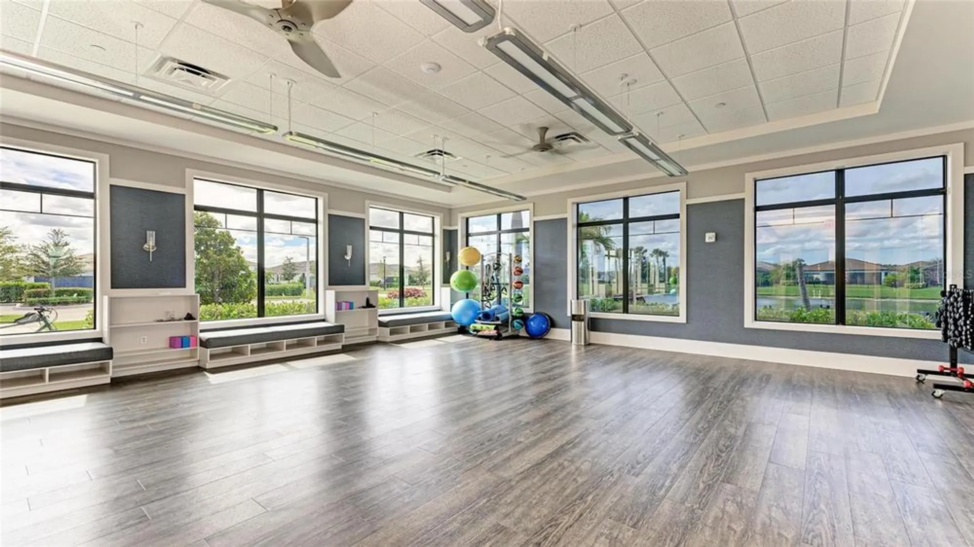 Property Slideshow image 21 of 28 | 18470 rockport pl, Lakewood Ranch, FL, 34211