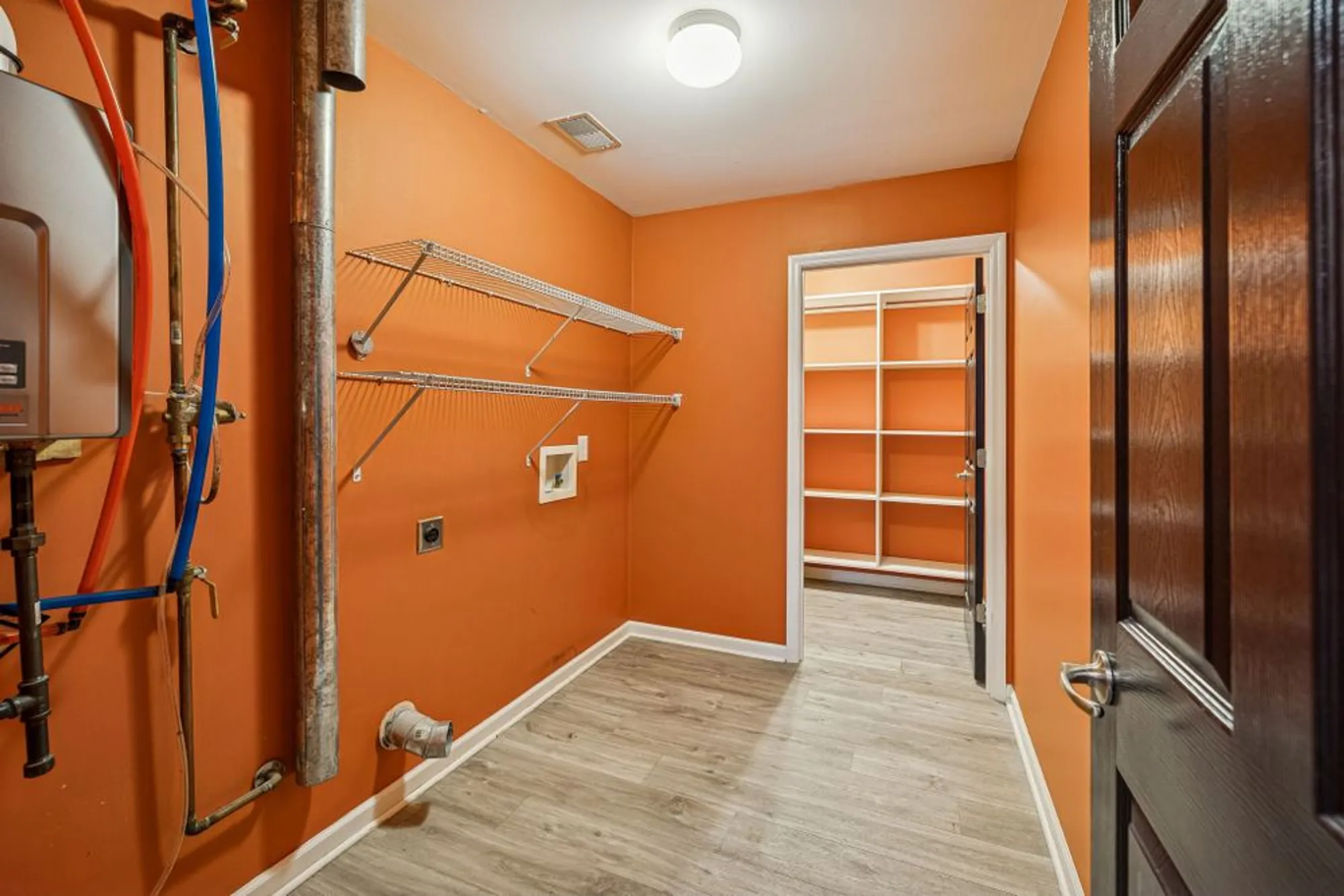 Property Slideshow image 31 of 39 | 825 s browns ln 2102, Gallatin, TN, 37066