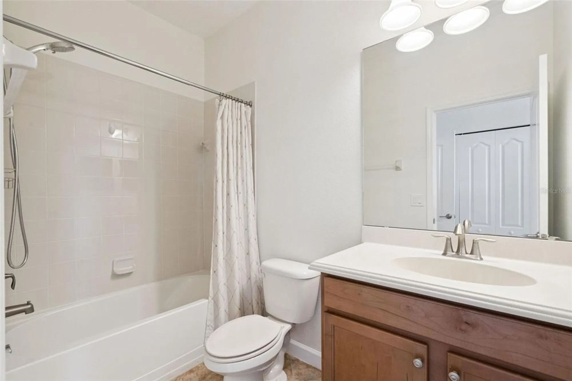 Property Slideshow image 19 of 38 | 3524 litchfield ct, Clermont, FL, 34711