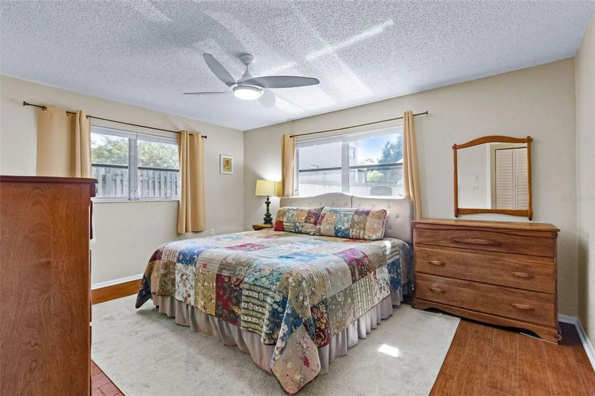 Property Slideshow image 13 of 37 | 1417 heather ridge blvd, Dunedin, FL, 34698