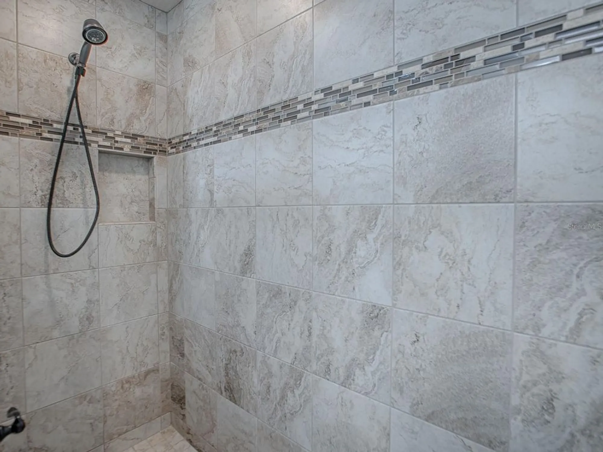 Property Slideshow image 16 of 31 | 1222 dustin dr, The Villages, FL, 32159