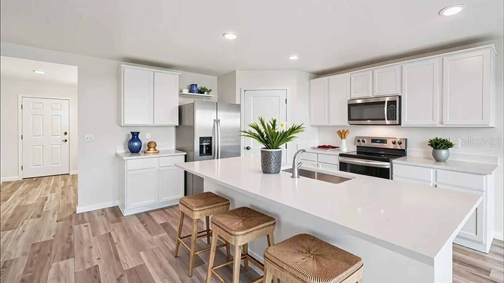 Property Slideshow image 4 of 20 | 15895 se 101st cir, Summerfield, FL, 34491