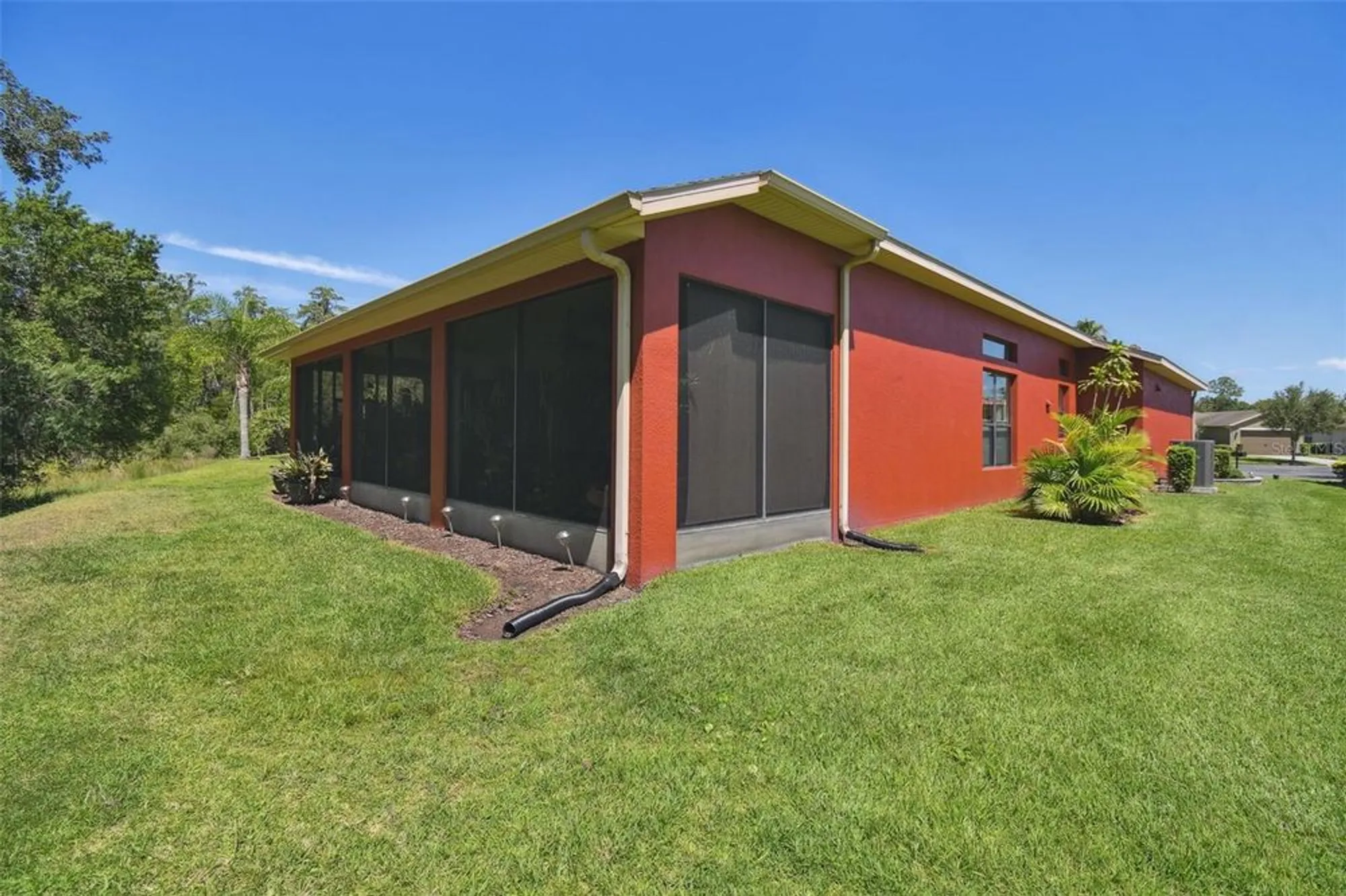 Property Slideshow image 35 of 52 | 806 ebb tide ln, Kissimmee, FL, 34759