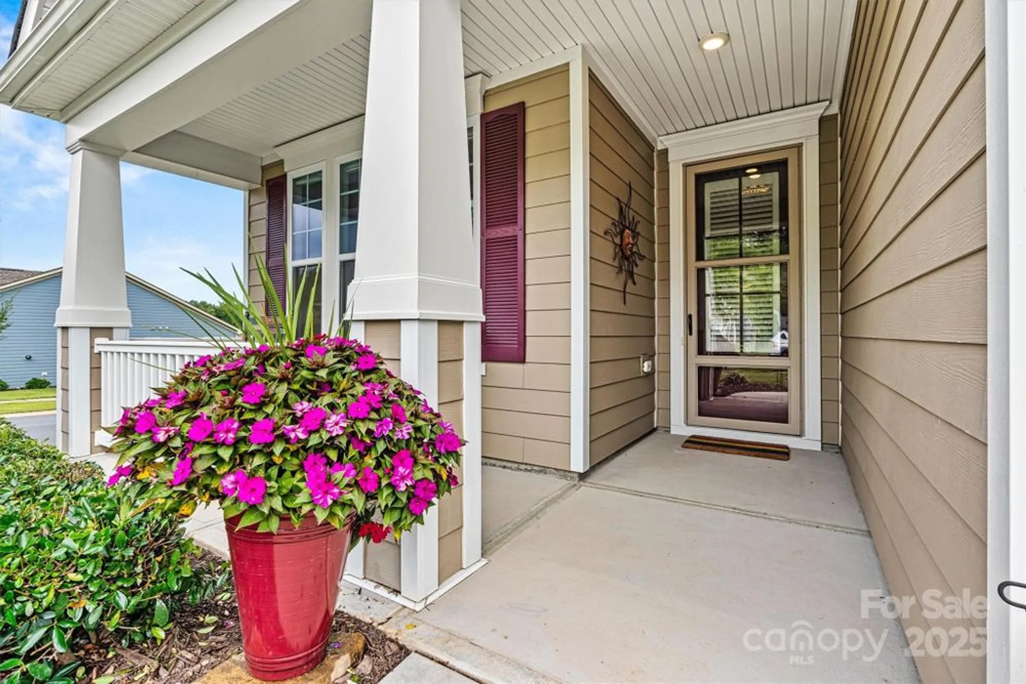 Property Slideshow image 6 of 43 | 8218 festival way, Charlotte, NC, 28215
