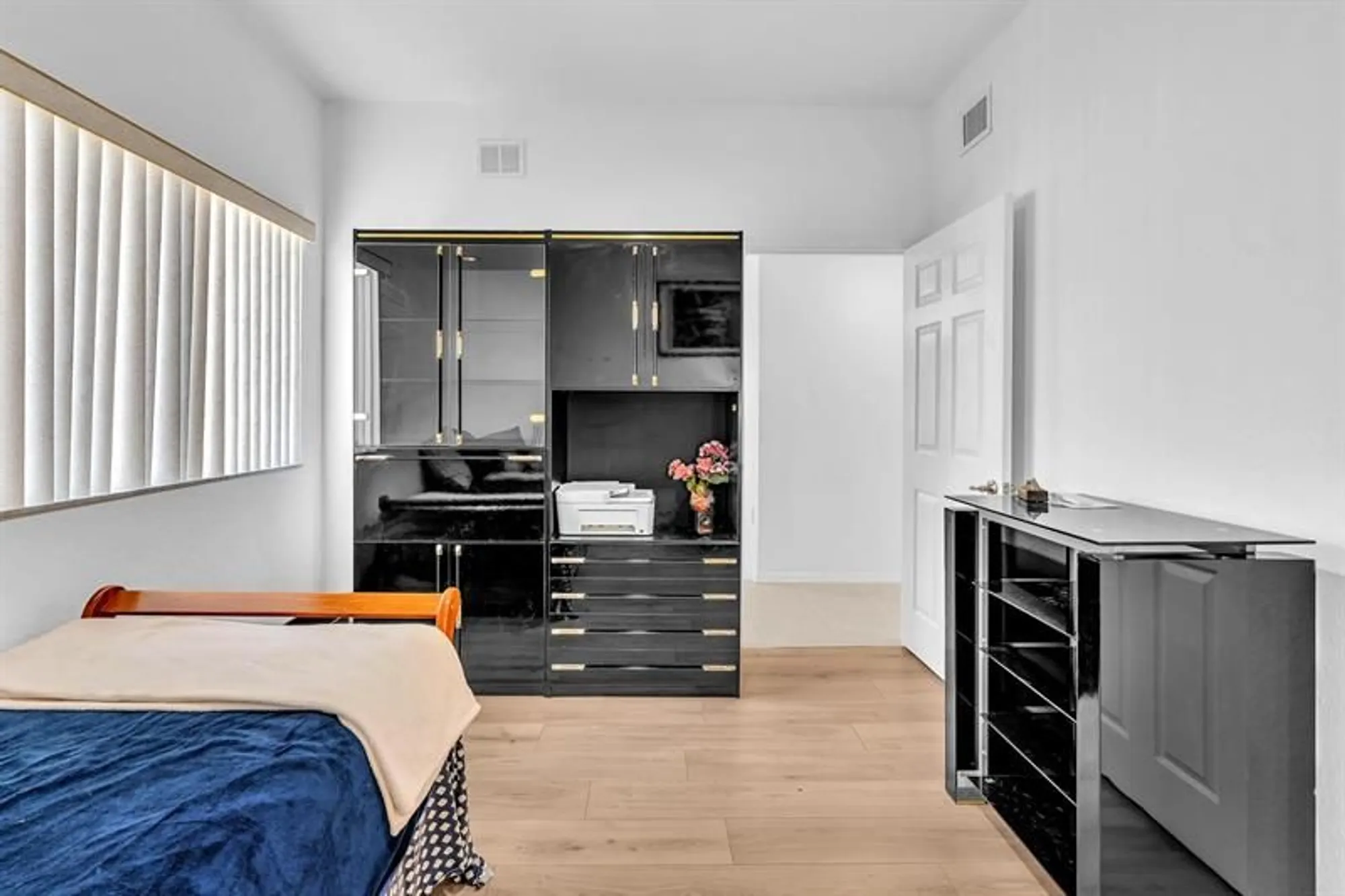 Property Slideshow image 35 of 78 | 7775 yardley dr apt 110, Tamarac, FL, 33321