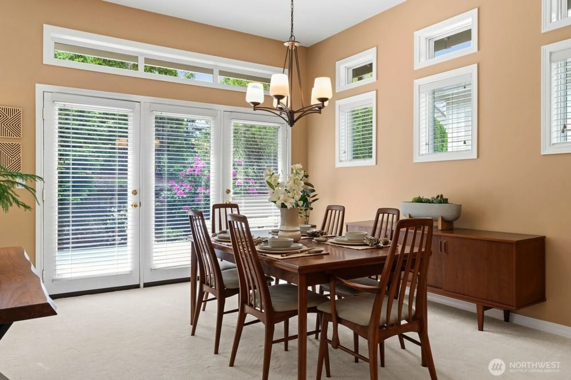 Property Slideshow image 14 of 40 | 12415 235th pl, Redmond, WA, 98053