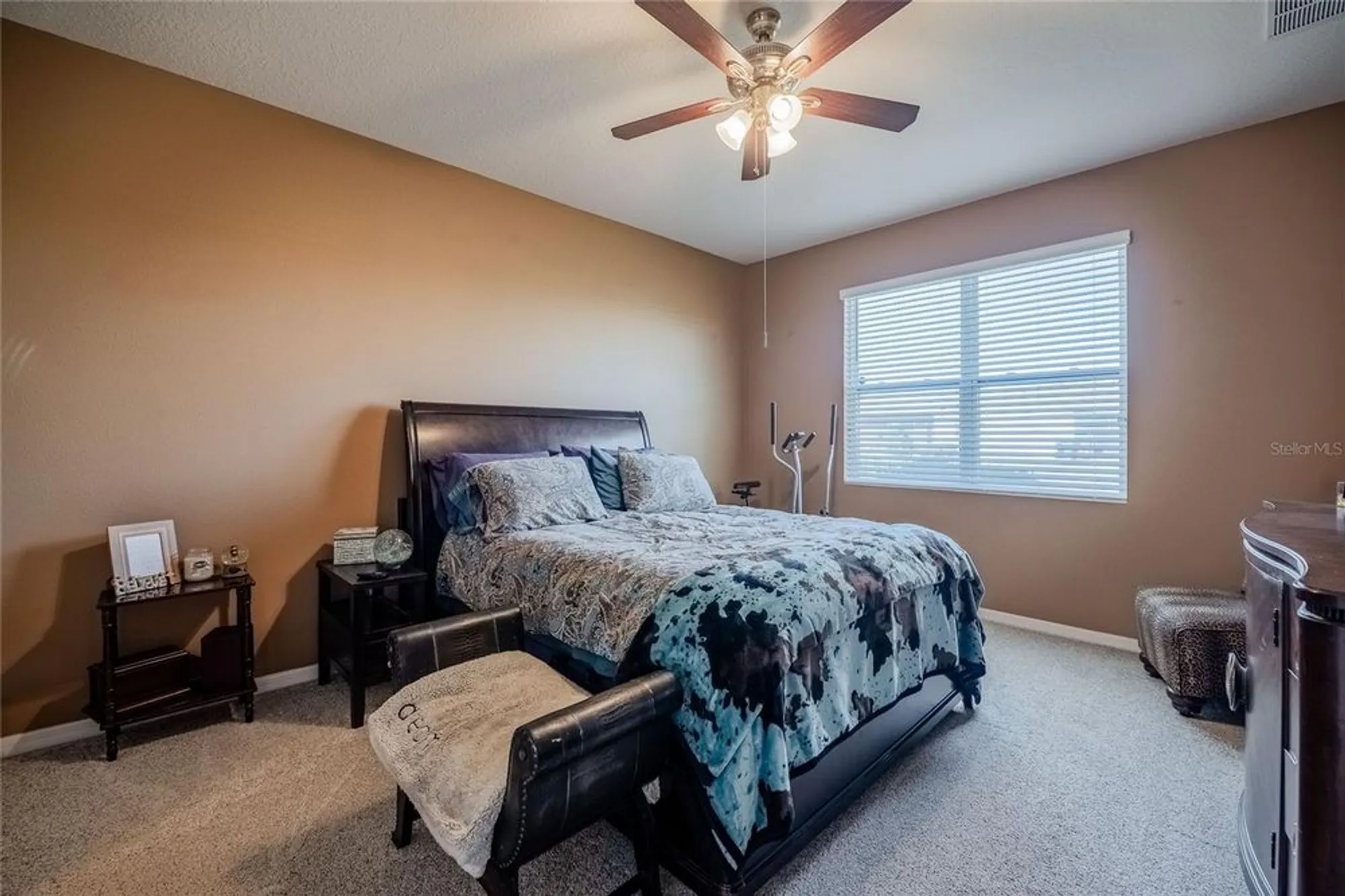 Property Slideshow image 9 of 52 | 2667 canyon crest dr, Lakeland, FL, 33811