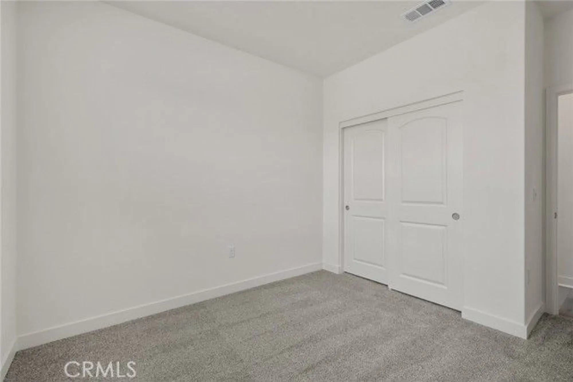 Property Slideshow image 7 of 8 | 14755 indigo rd, Apple Valley, CA, 92307