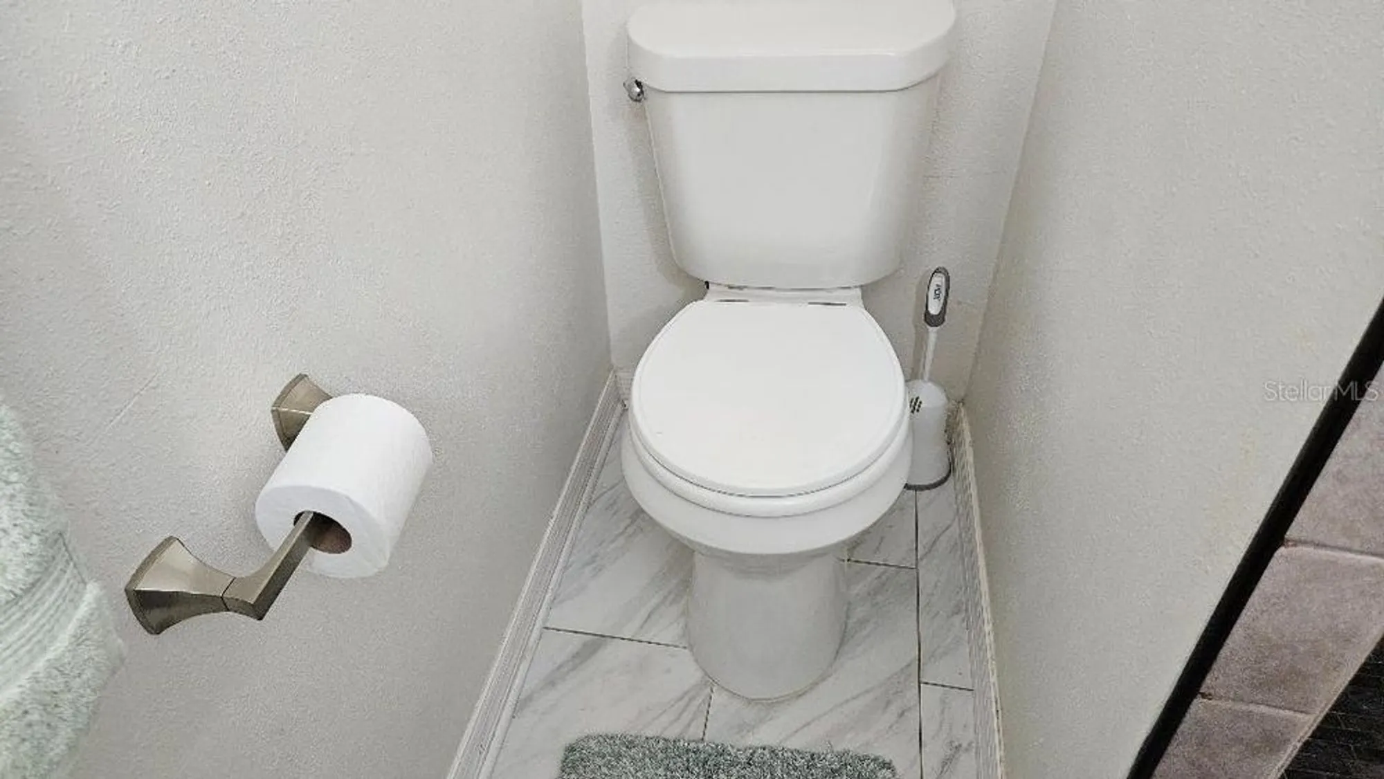 Property Slideshow image 18 of 33 | 5975 terrace park dr n unit 105, Saint Petersburg, FL, 33709