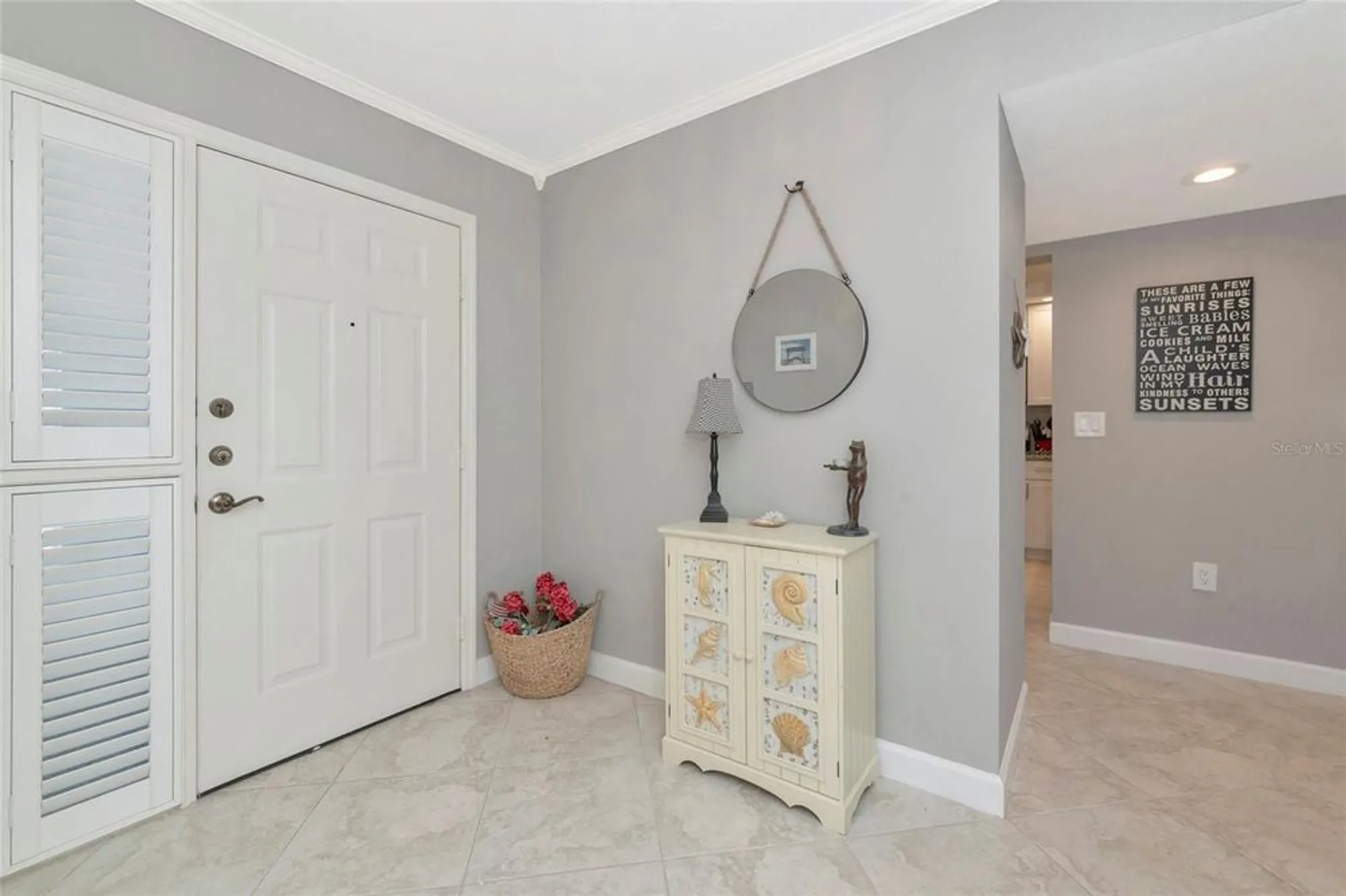 Property Slideshow image 7 of 52 | 1145 edgewater cir # 1145, Bradenton, FL, 34209