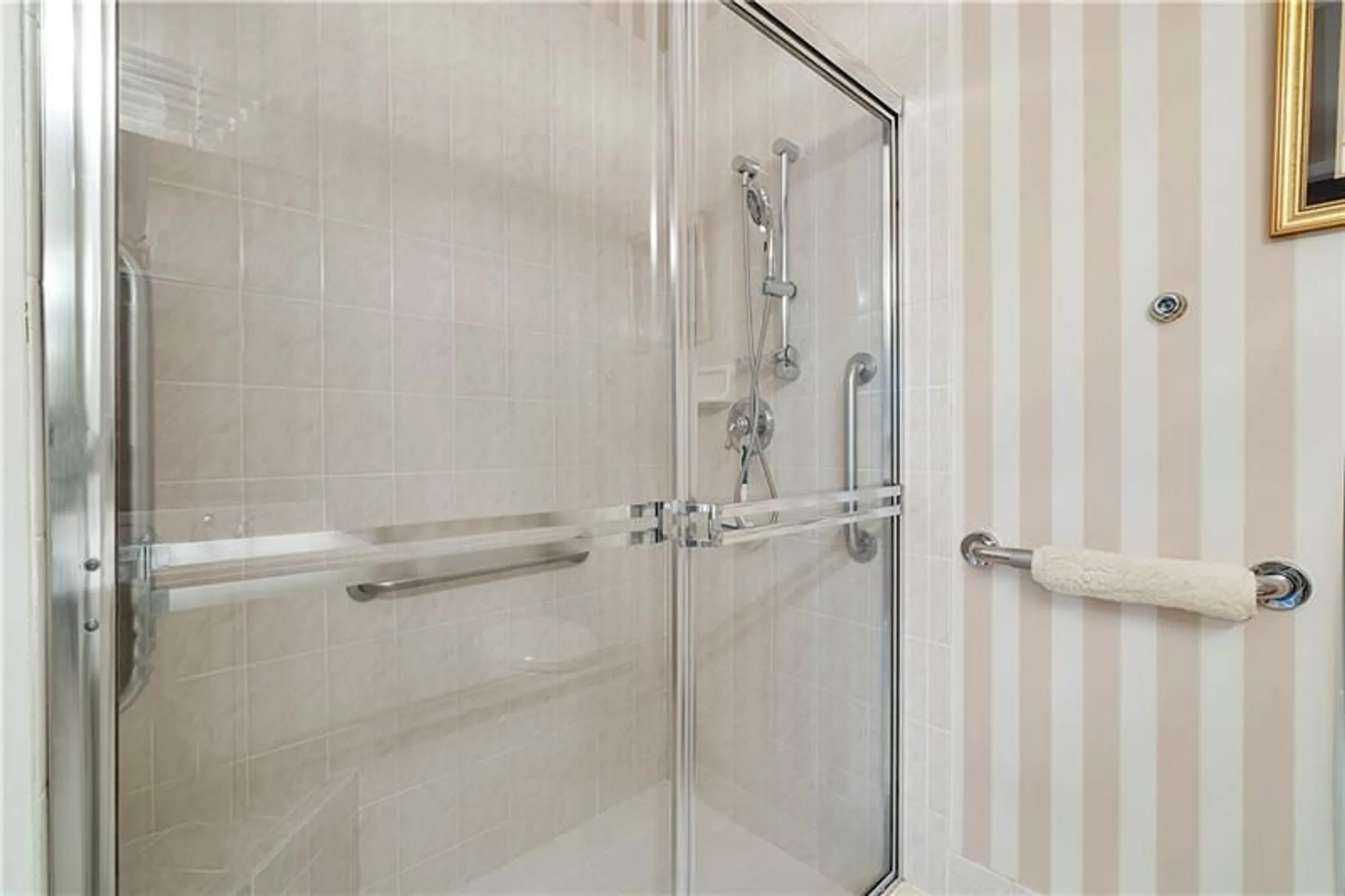Property Slideshow image 11 of 49 | 5690 emerald cay ter # 5690, Boynton Beach, FL, 33437