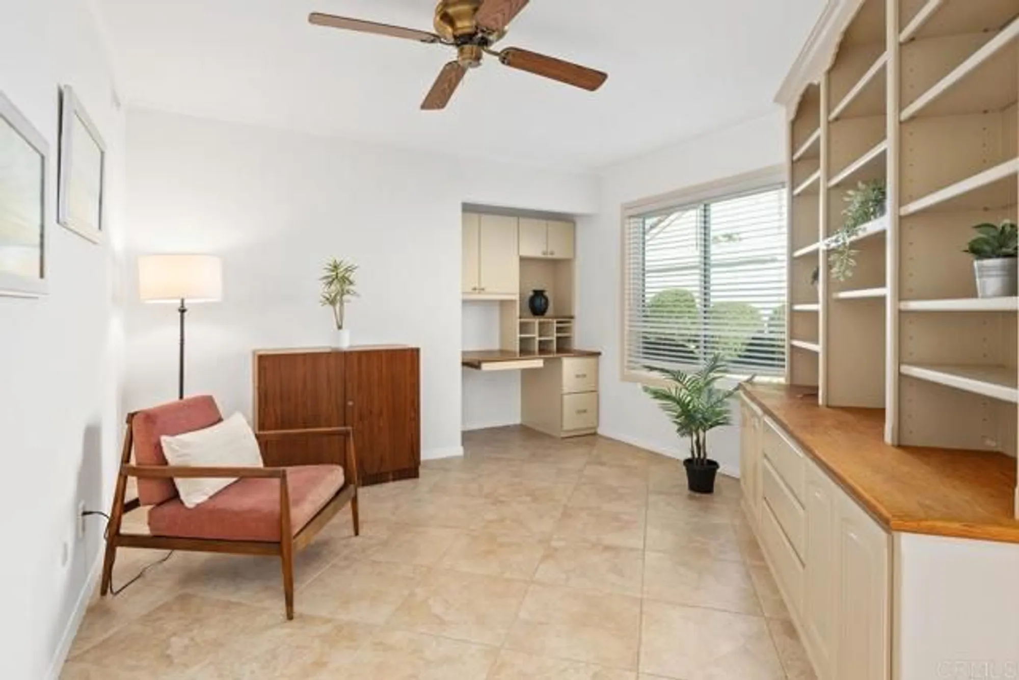 Property Slideshow image 11 of 27 | 17633 corte potosi, San Diego, CA, 92128