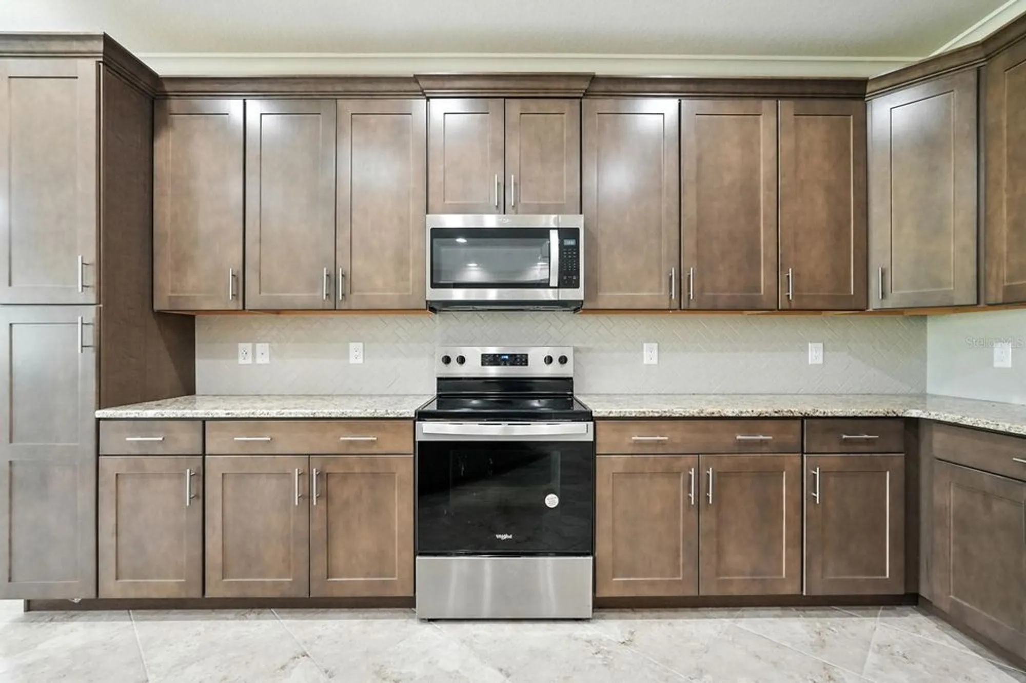 Property Slideshow image 16 of 54 | 553 hang loose way, Daytona Beach, FL, 32124