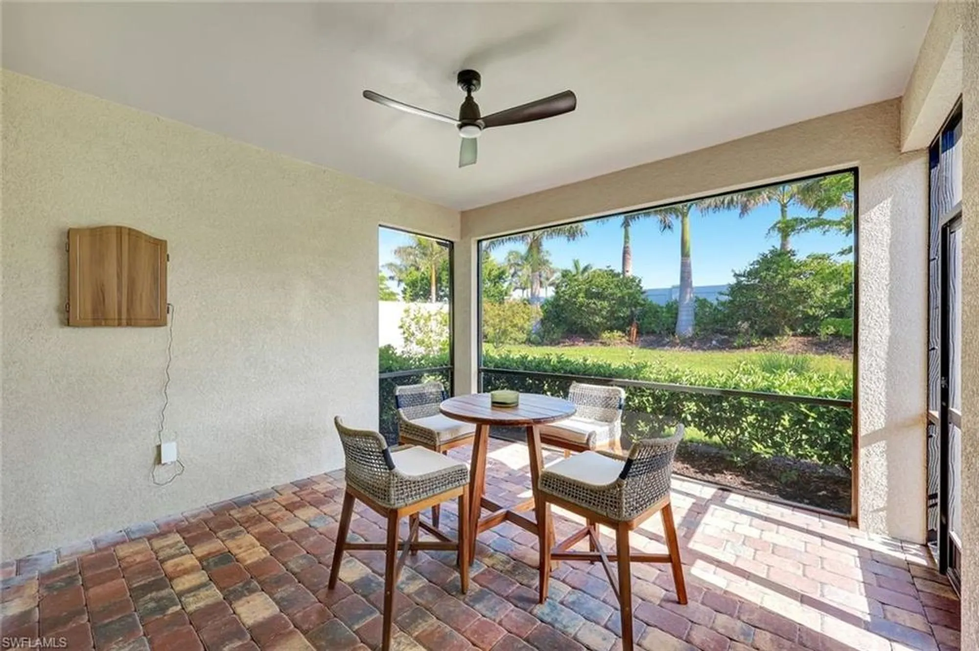 Property Slideshow image 21 of 32 | 12240 canal grande dr, Fort Myers, FL, 33913