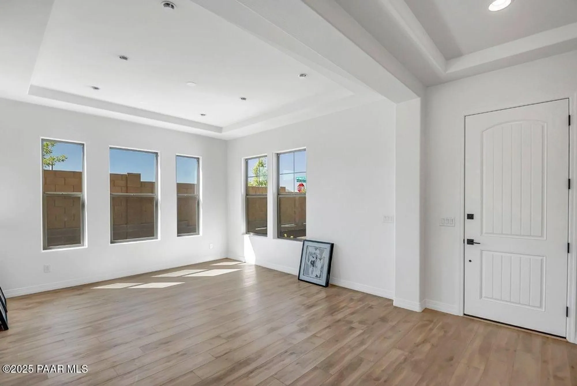 Property Slideshow image 8 of 58 | 3205 willow butte cir, Prescott, AZ, 86301