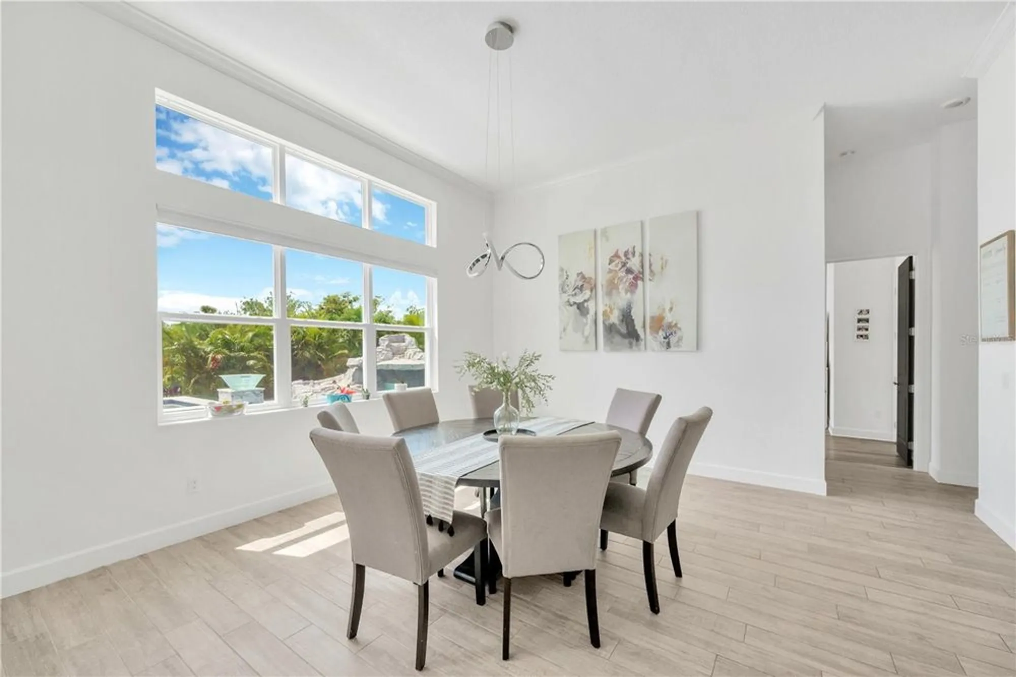 Property Slideshow image 18 of 59 | 832 manns harbor dr, Apollo Beach, FL, 33572