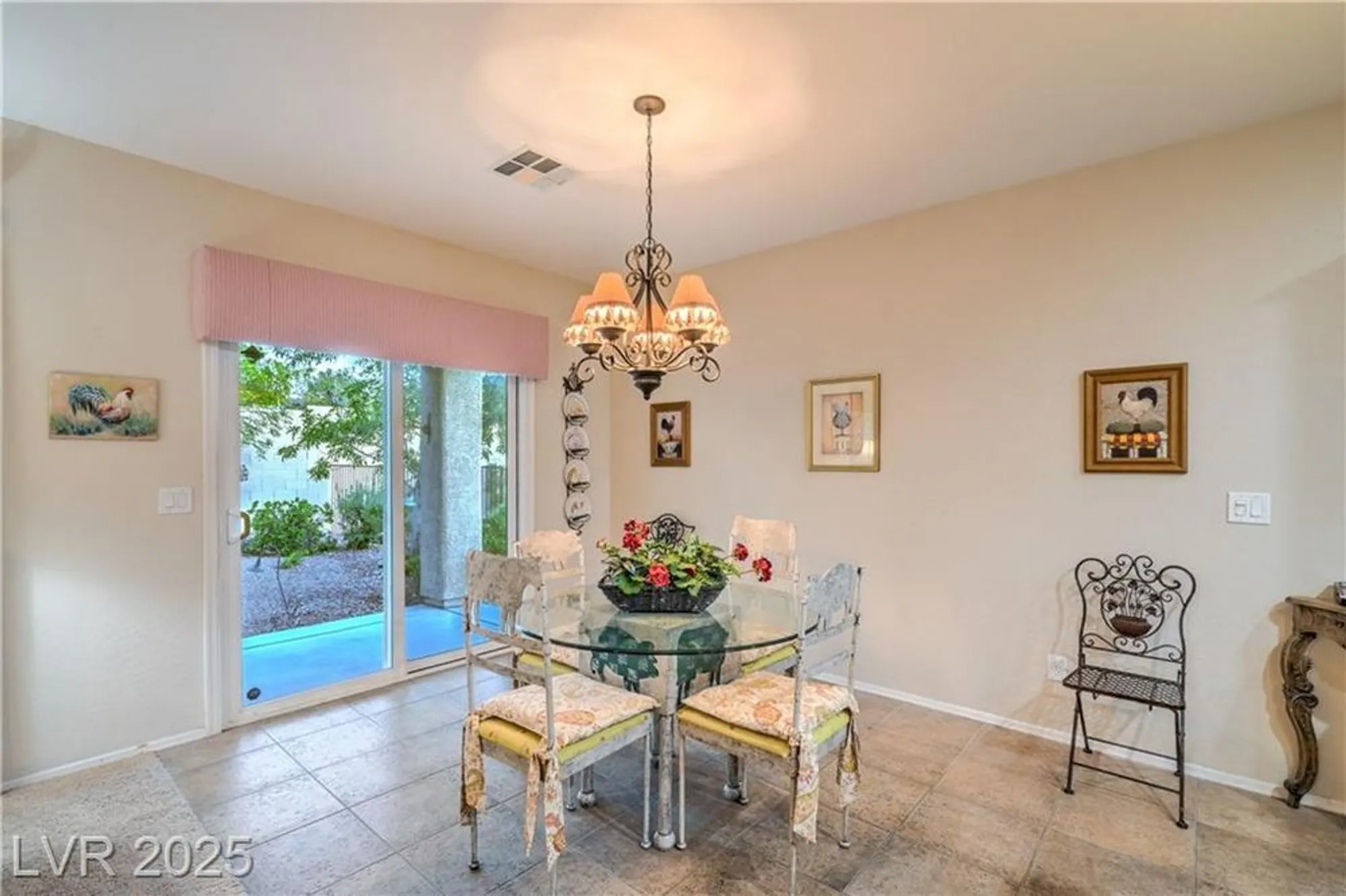 Property Slideshow image 10 of 62 | 2467 moonlight valley ave, Henderson, NV, 89044