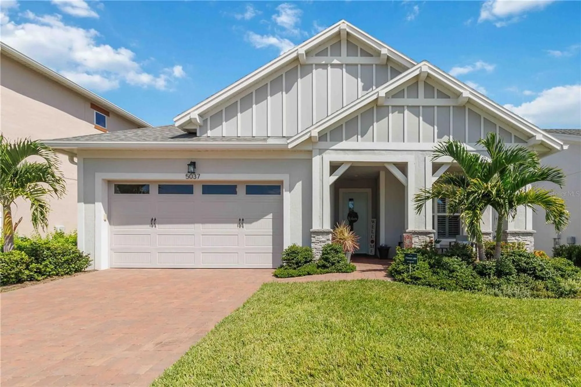 Property Slideshow image 2 of 71 | 5037 fallglo way, Saint Cloud, FL, 34772