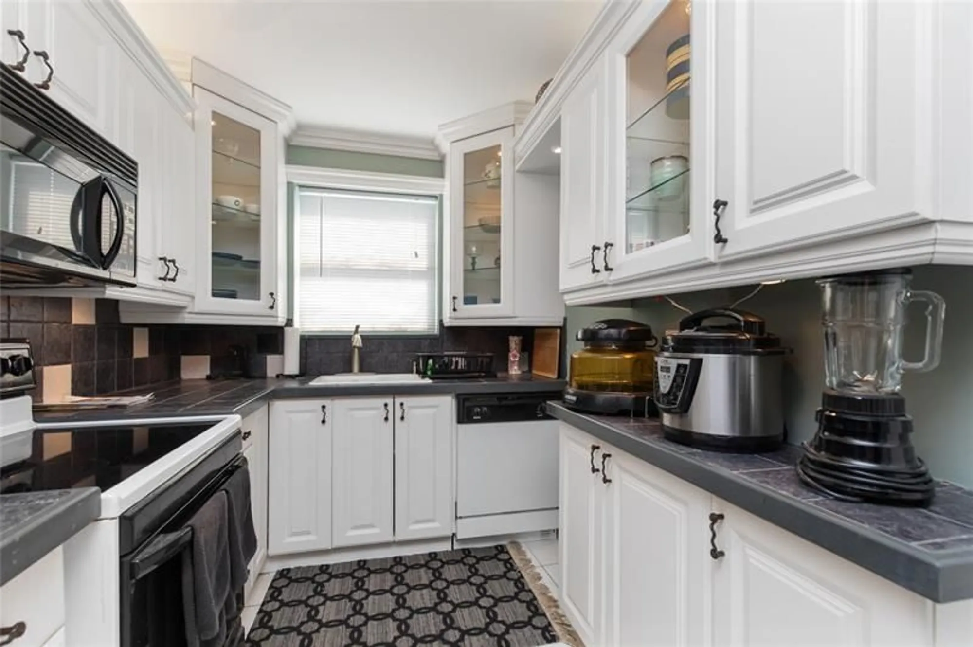 Property Slideshow image 33 of 43 | 2731 ne 14th street cswy 710, Pompano Beach, FL, 33062