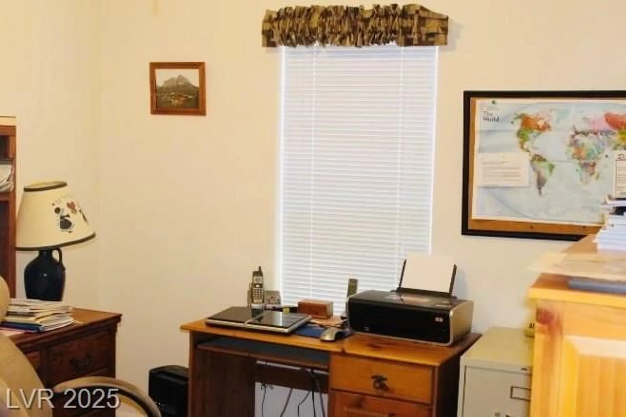 Property Slideshow image 5 of 22 | 881 montecito dr, Pahrump, NV, 89048