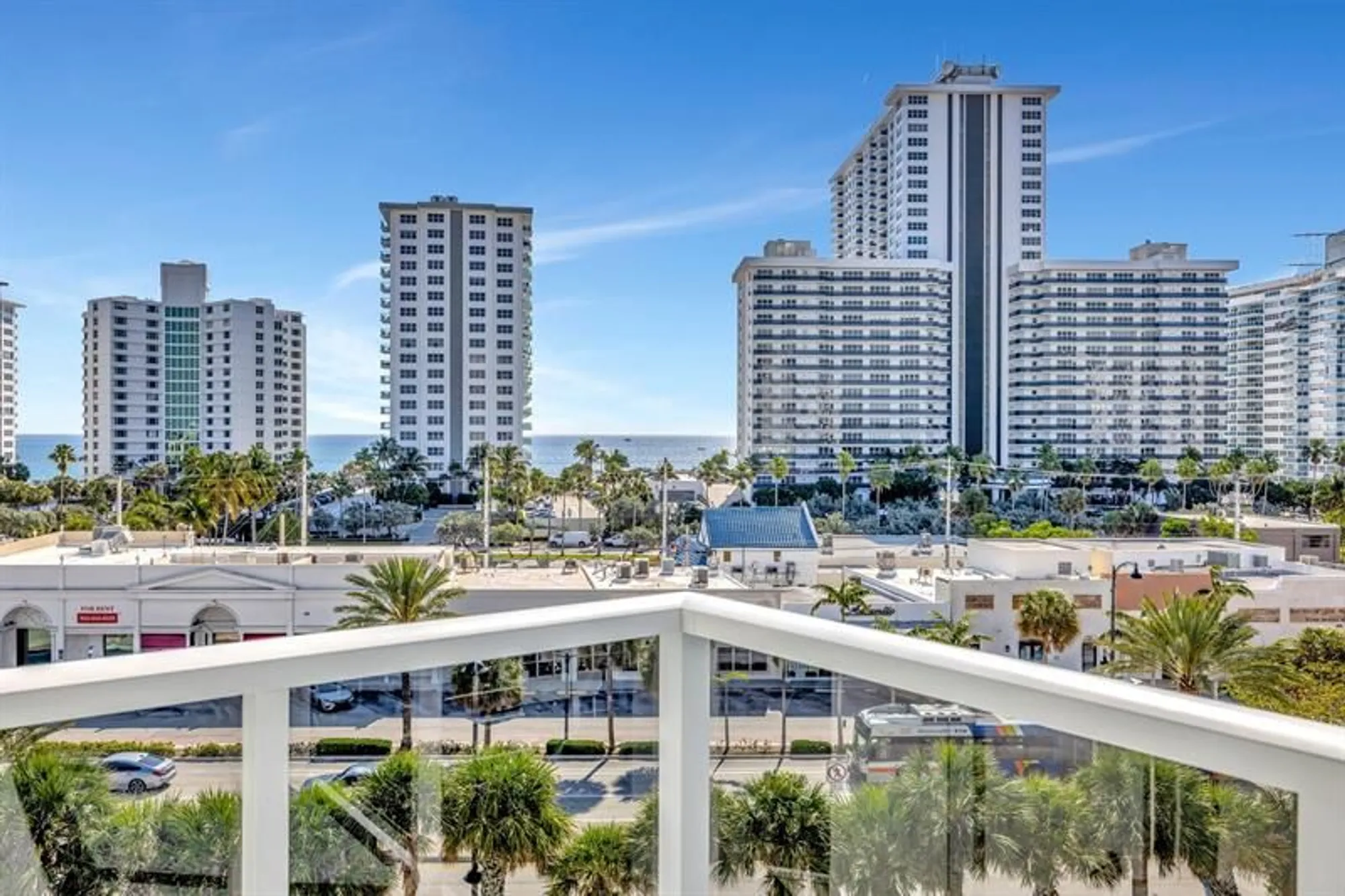 Property Slideshow image 9 of 47 | 3300 ne 36th st 609, Fort Lauderdale, FL, 33308