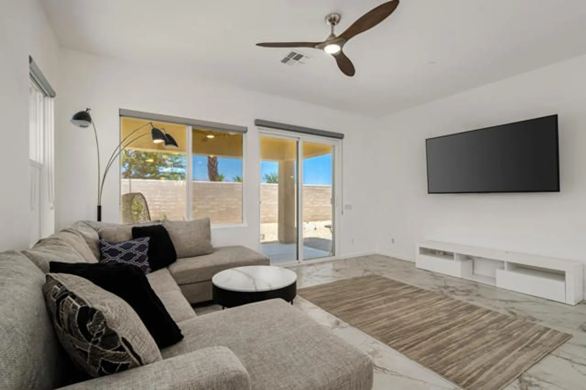 Property Slideshow image 17 of 31 | 43553 treviso dr, Indio, CA, 92203