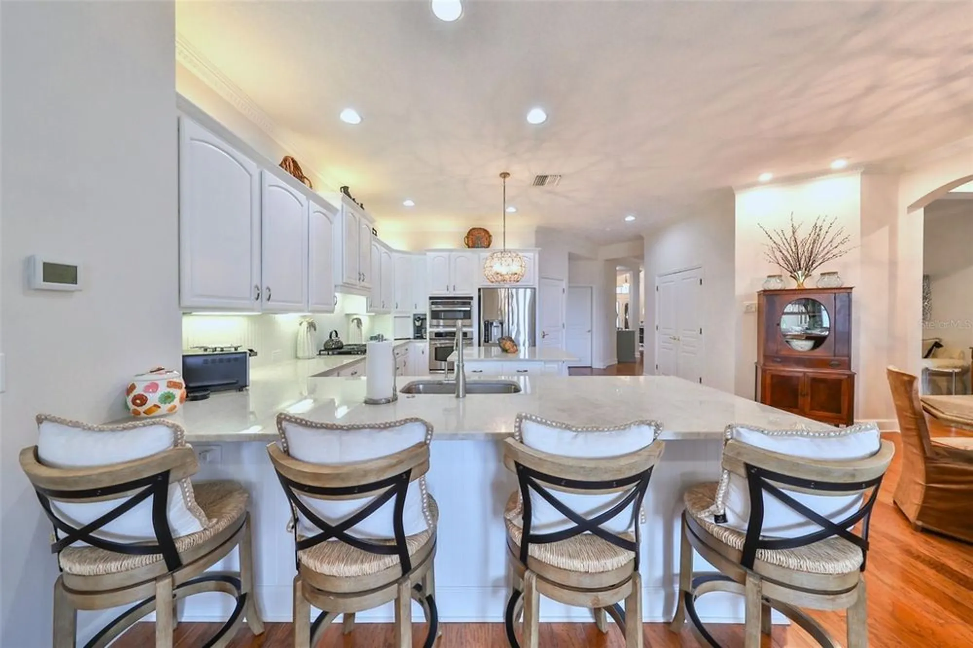 Property Slideshow image 21 of 72 | 618 islebay dr, Apollo Beach, FL, 33572