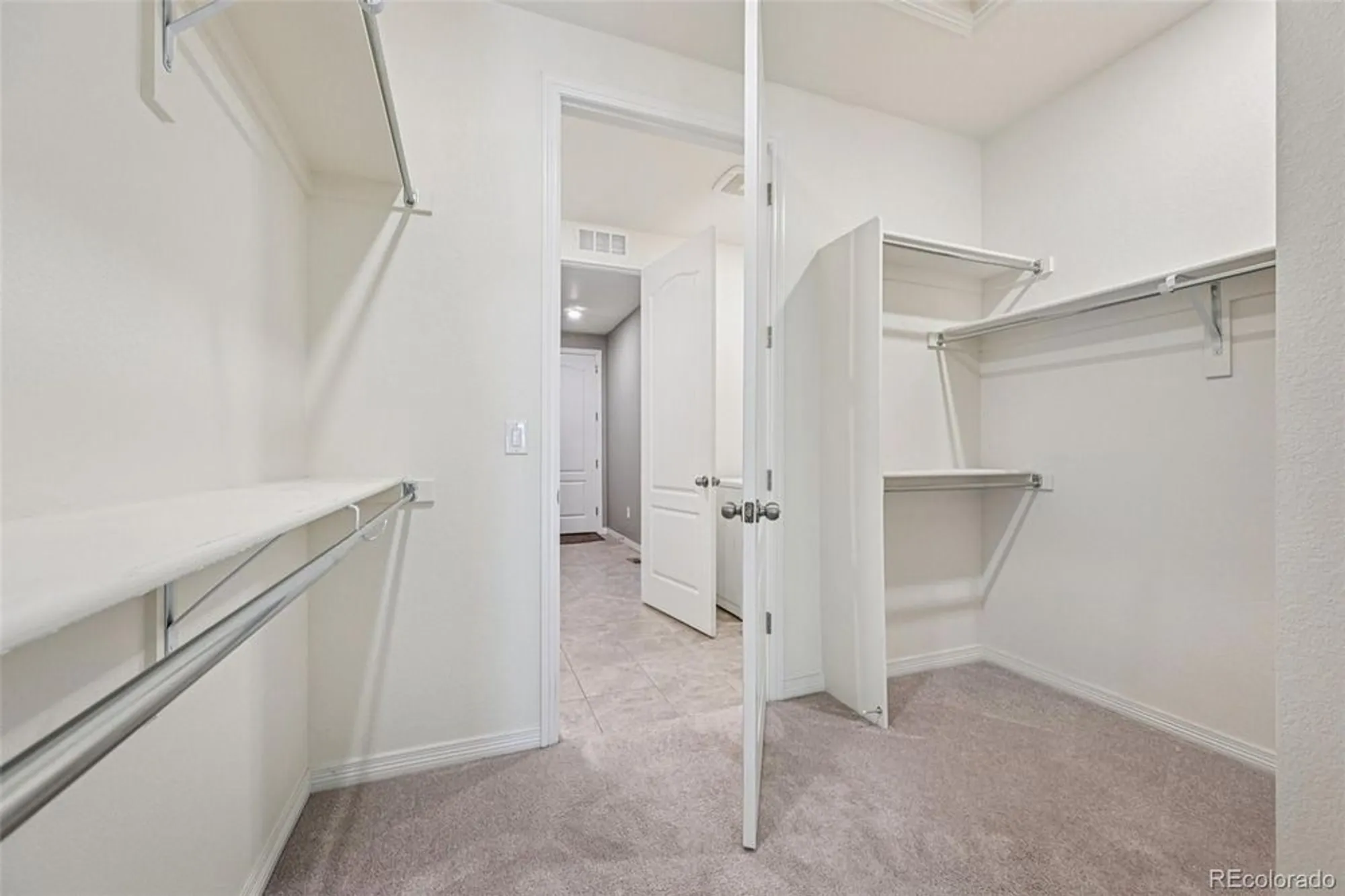 Property Slideshow image 30 of 50 | 7834 plateau creek ln, Littleton, CO, 80125