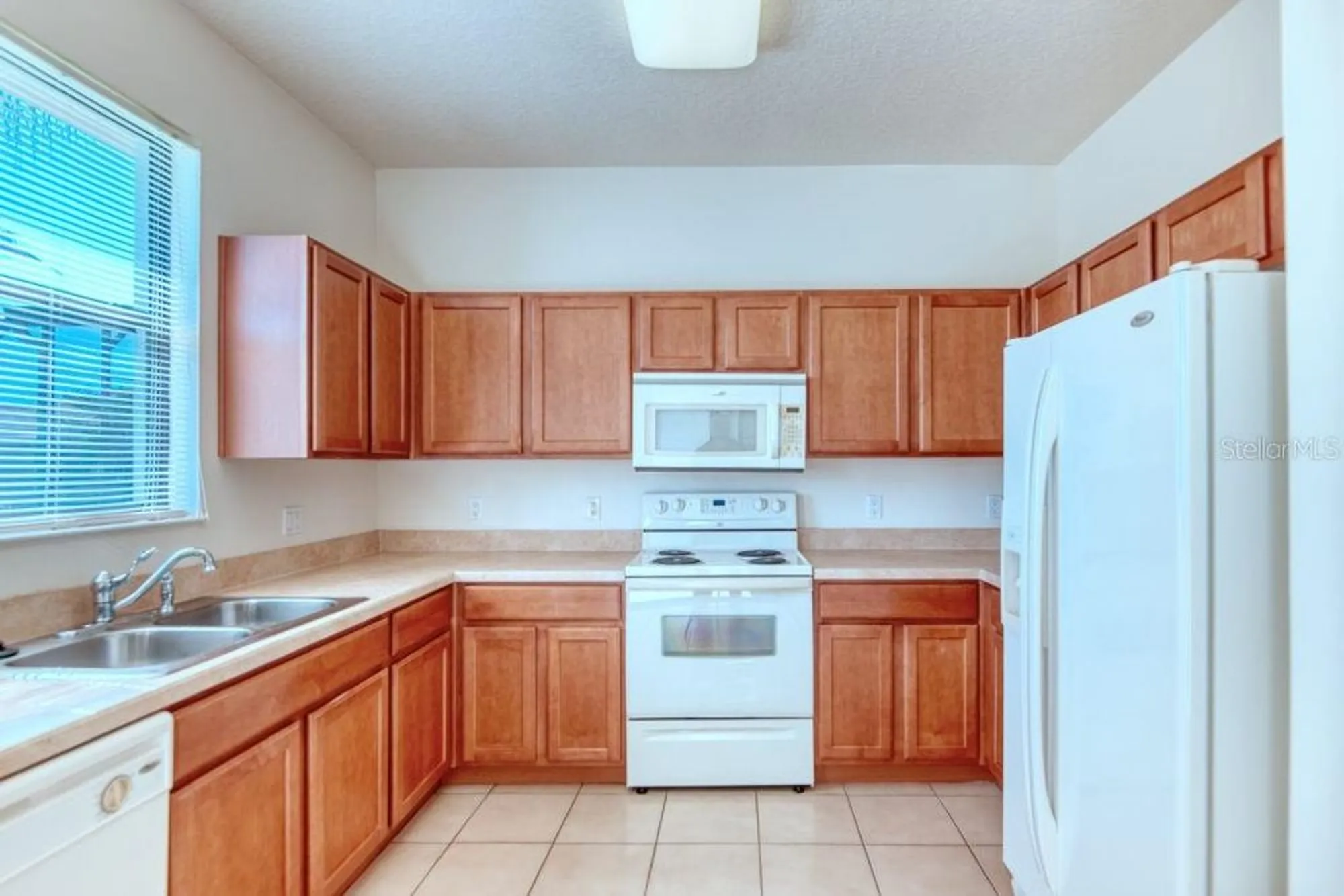 Property Slideshow image 13 of 34 | 307 monterey st, Poinciana, FL, 34759