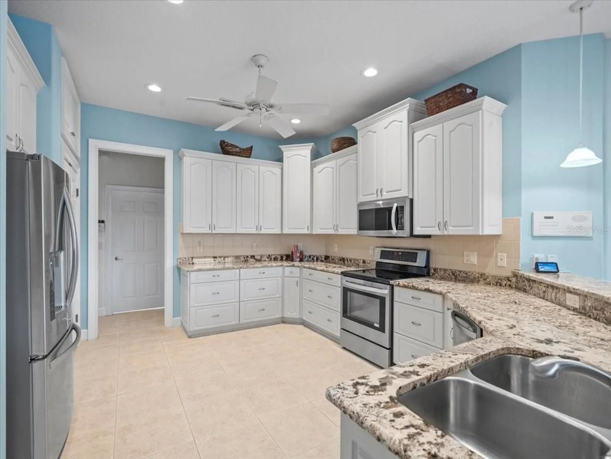 Property Slideshow image 20 of 87 | 9196 mississippi run, Weeki Wachee, FL, 34613