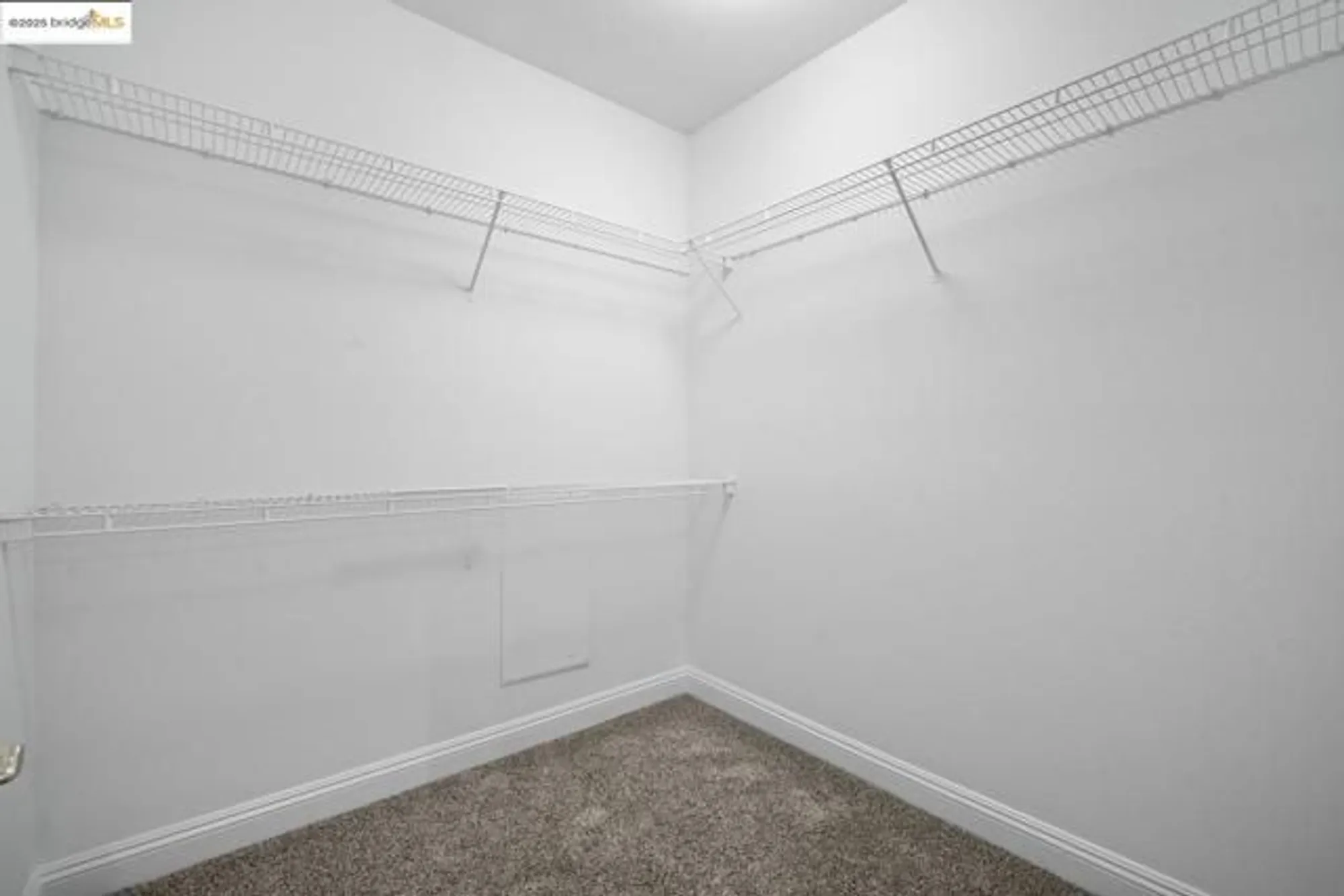 Property Slideshow image 21 of 32 | 131 montilla cir, Sacramento, CA, 95835