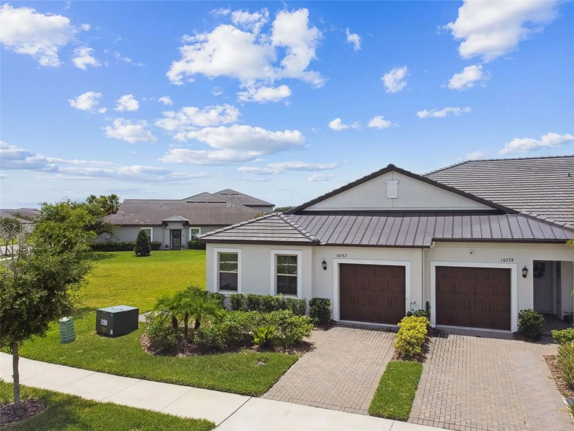 Property Slideshow image 59 of 98 | 10282 echo dock loop, San Antonio, FL, 33576