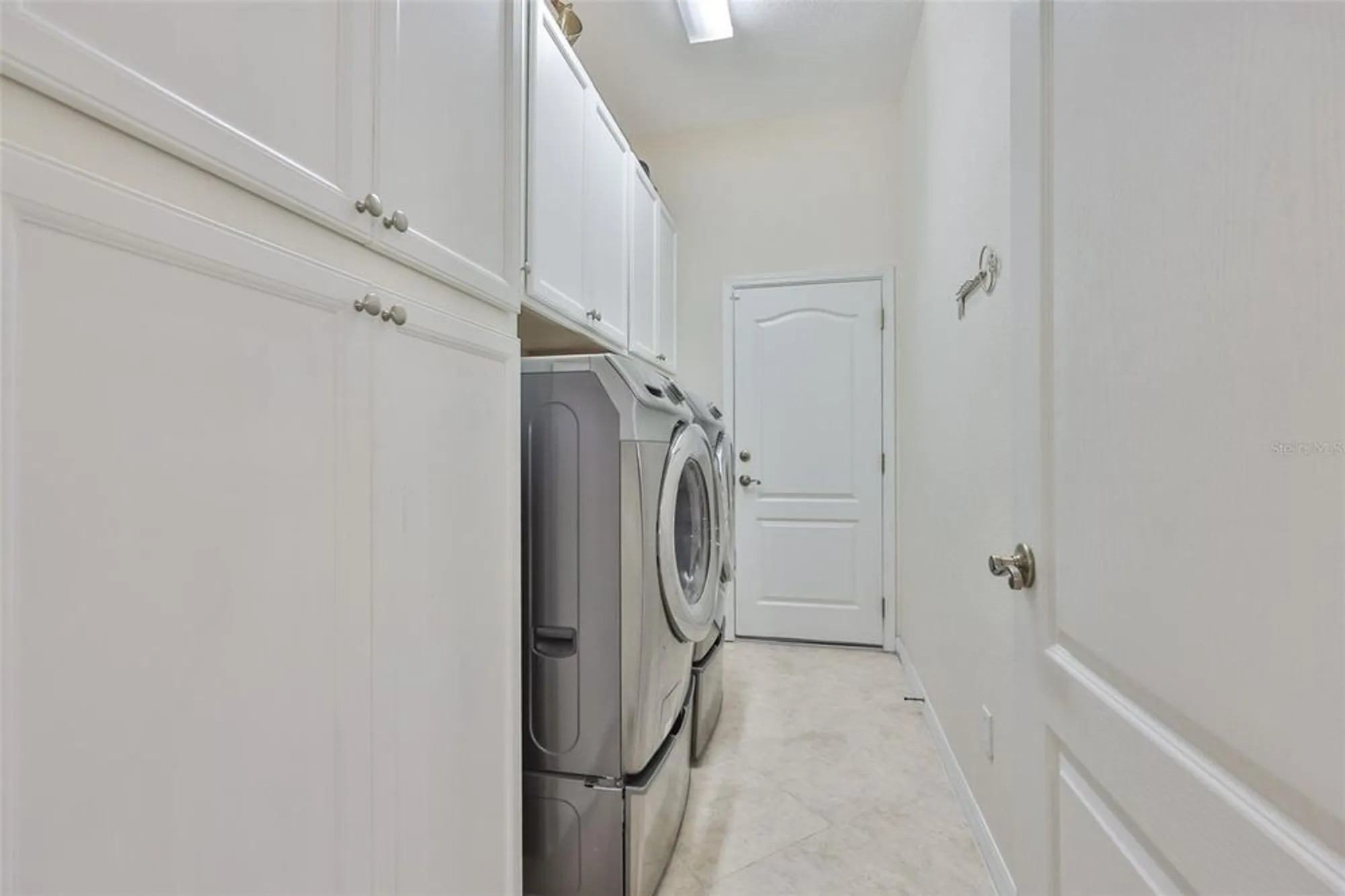 Property Slideshow image 9 of 38 | 818 king leon way, Sun City Center, FL, 33573