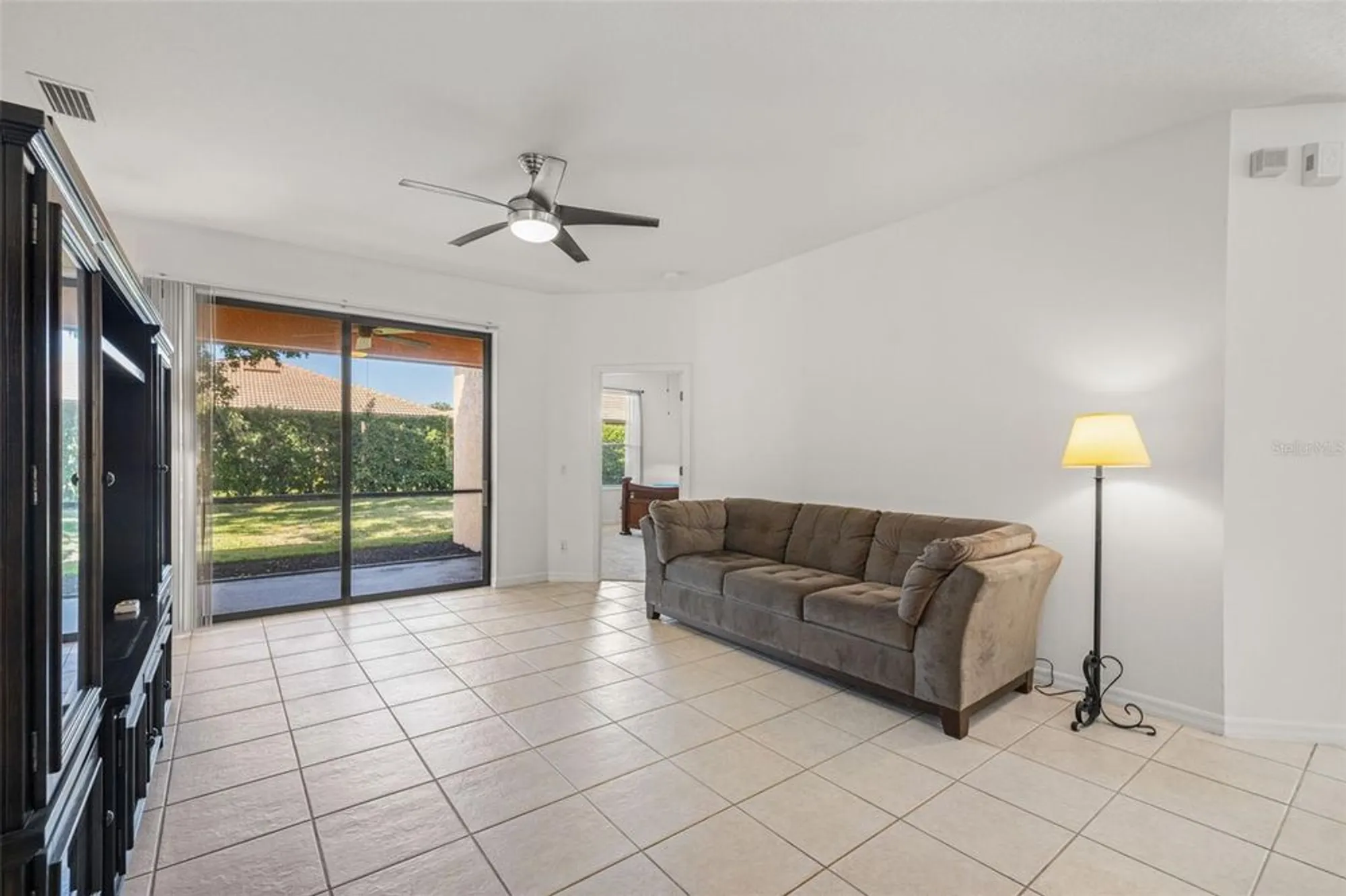 Property Slideshow image 17 of 54 | 5808 hidden falls ln, Apollo Beach, FL, 33572