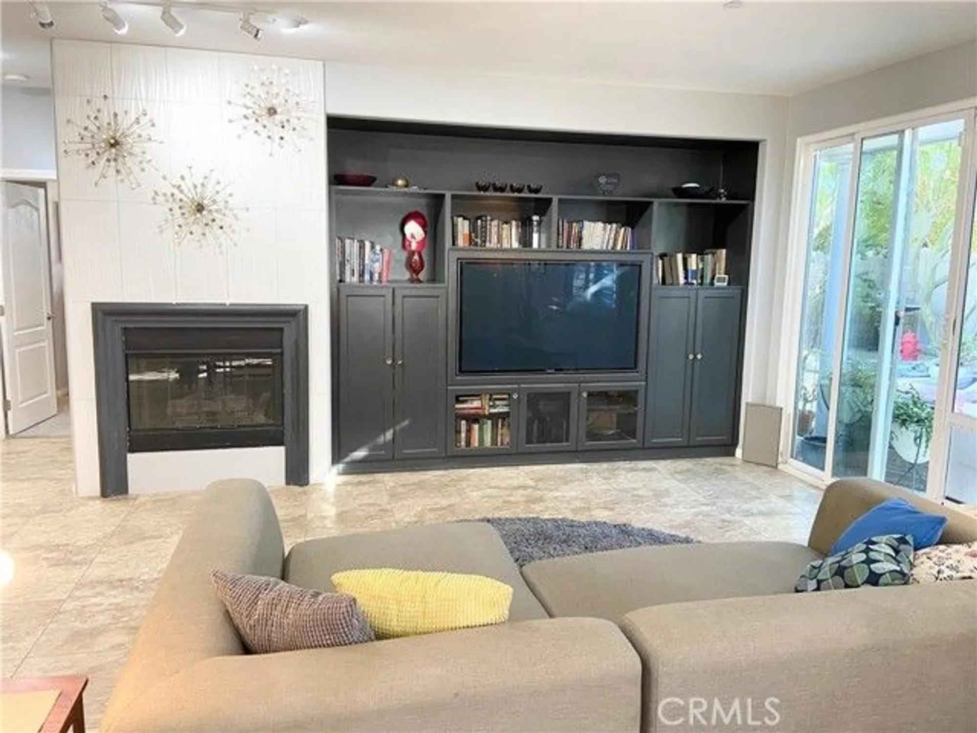 Property Slideshow image 2 of 15 | 3484 cliffrose trl, Palm Springs, CA, 92262