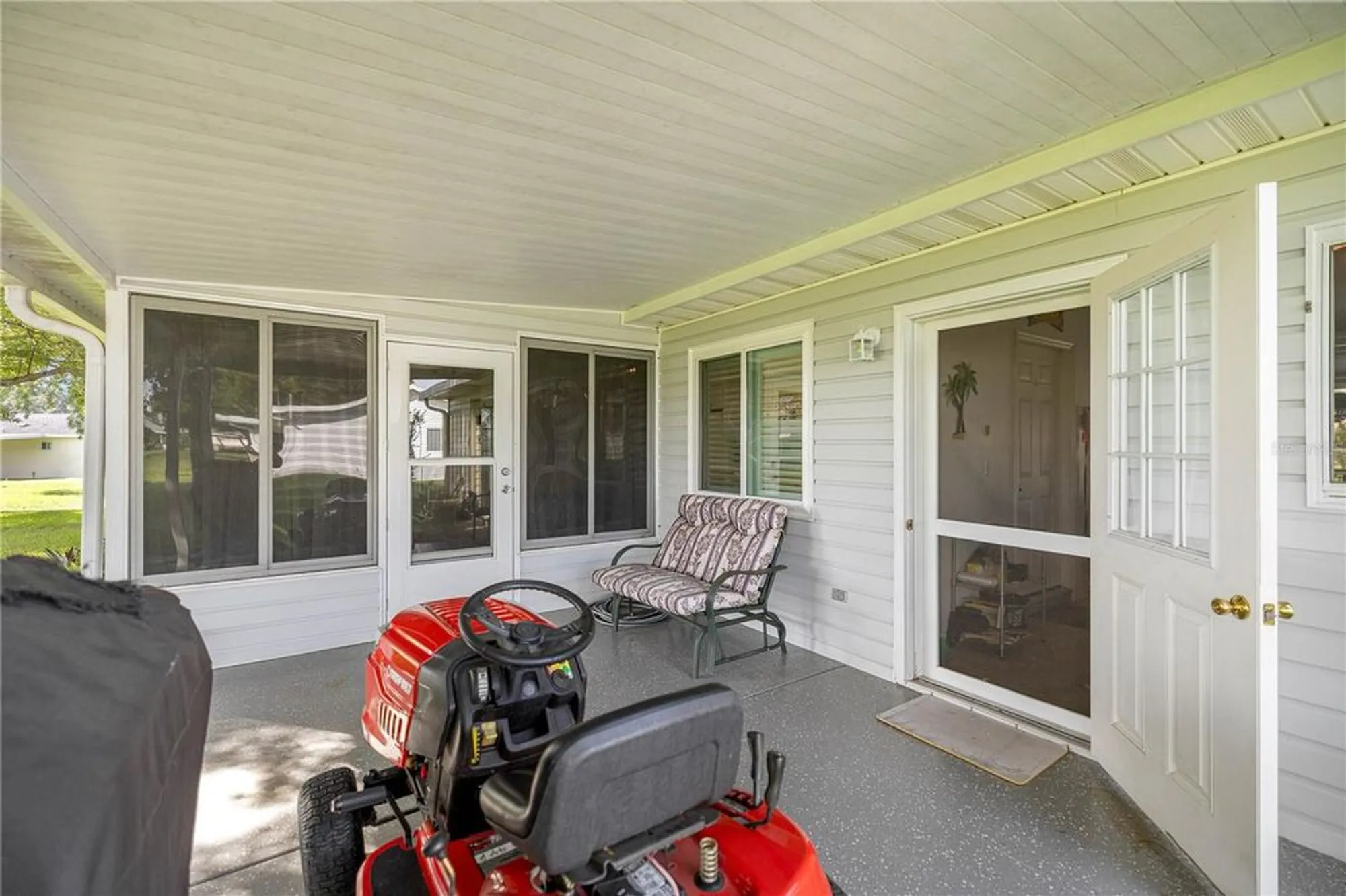 Property Slideshow image 34 of 37 | 17961 se 105th ave, Summerfield, FL, 34491