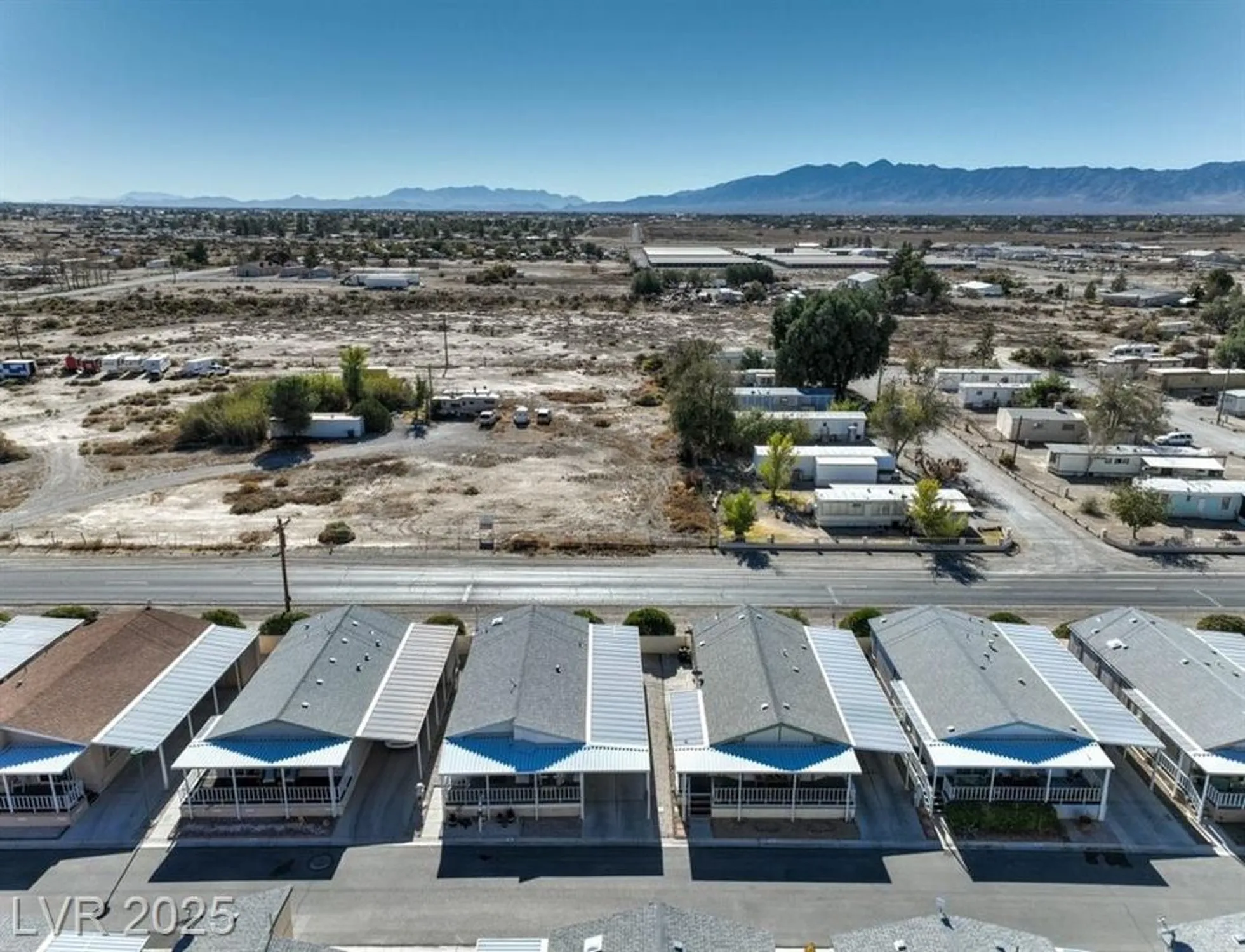 Property Slideshow image 35 of 41 | 361 montecito dr, Pahrump, NV, 89048