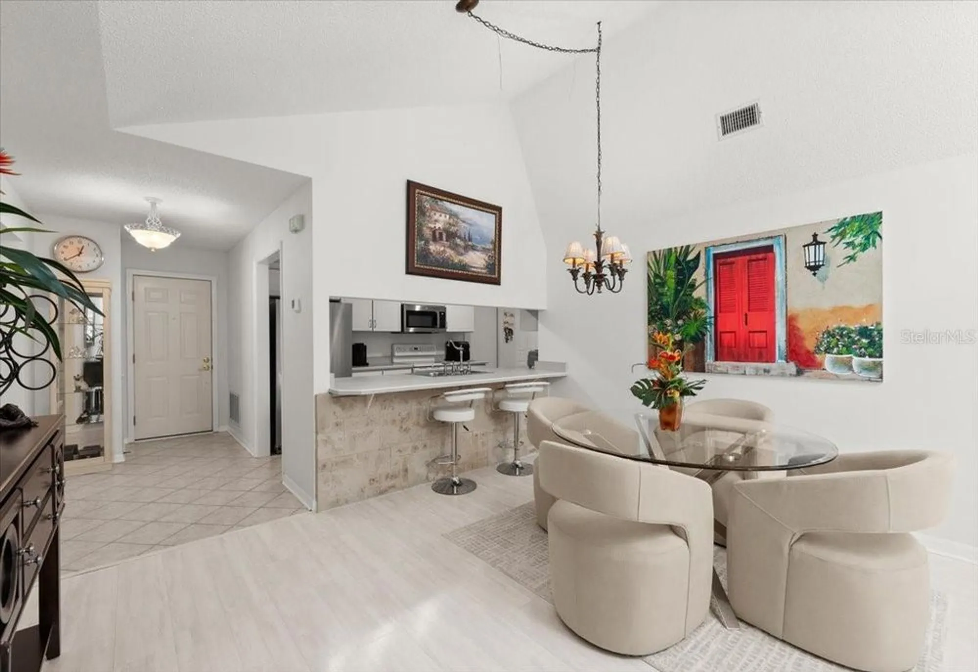 Property Slideshow image 4 of 63 | 124 kingbird cir 2040, Daytona Beach, FL, 32119