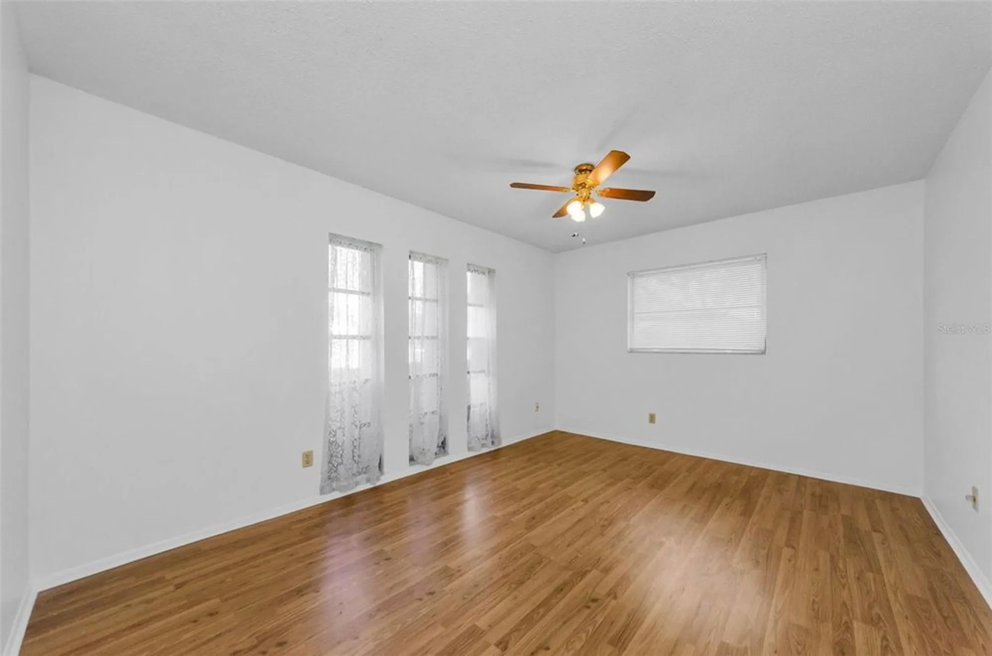 Property Slideshow image 19 of 95 | 2836 highlands blvd a, Palm Harbor, FL, 34684