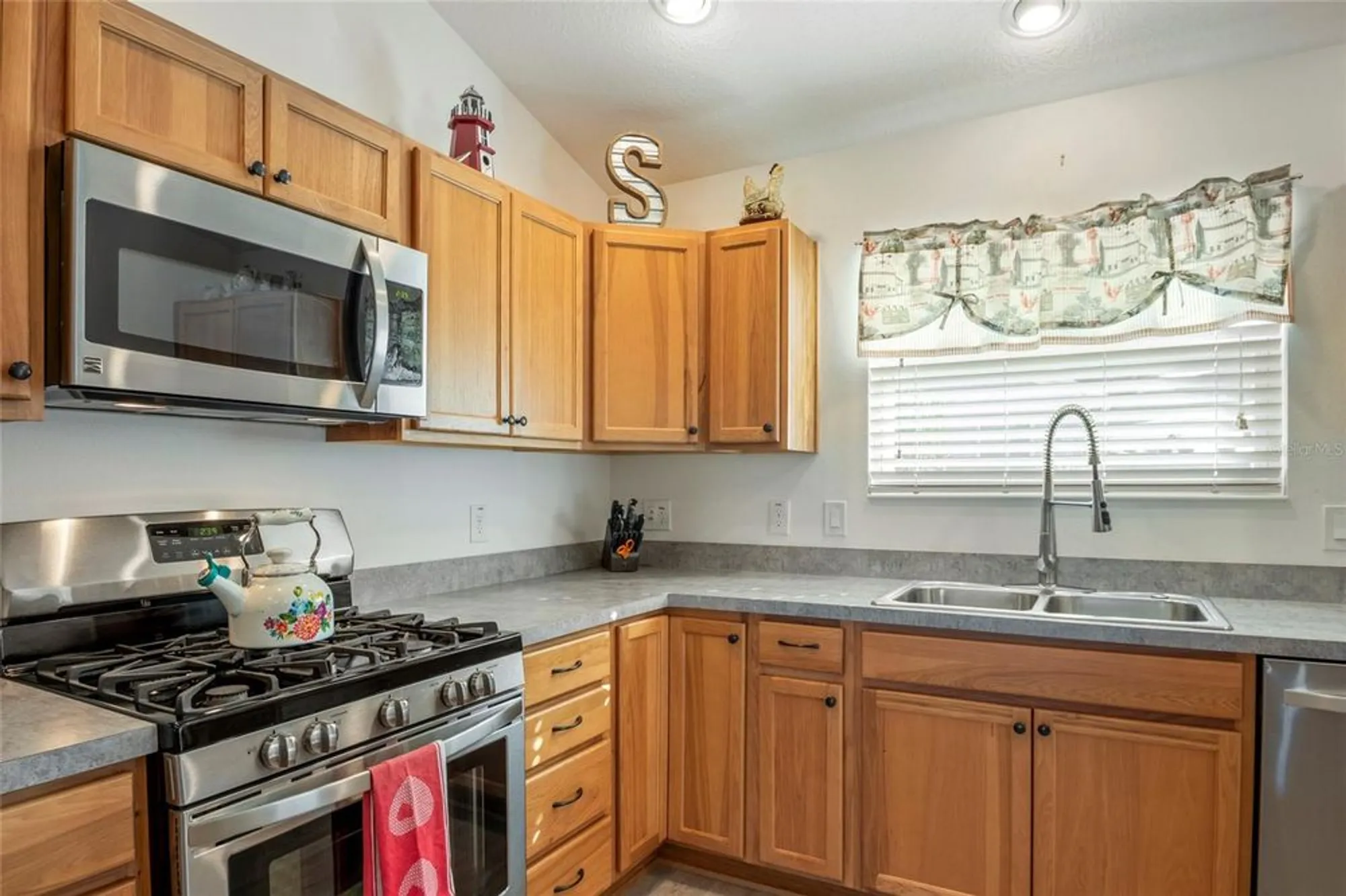 Property Slideshow image 20 of 52 | 3102 sweetgum st, The Villages, FL, 32163