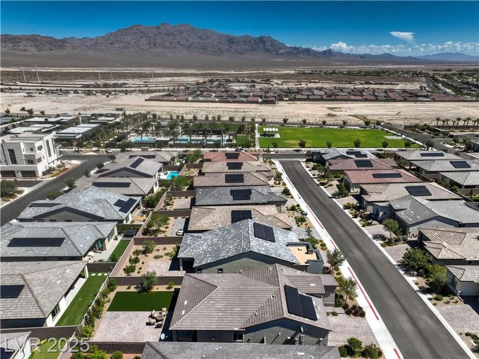 Property Slideshow image 48 of 52 | 9584 sard ln, Las Vegas, NV, 89143