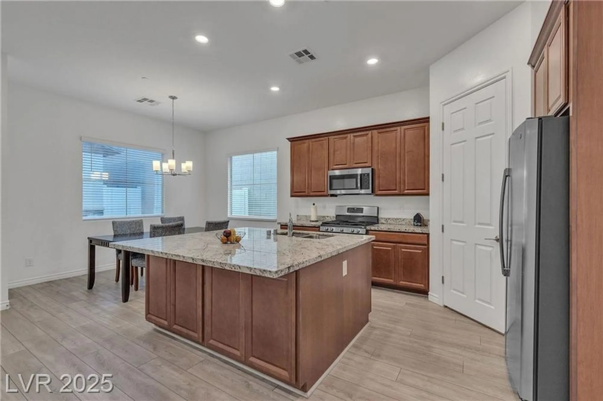 Property Slideshow image 11 of 59 | 778 hibiscuss blossom st, Henderson, NV, 89011